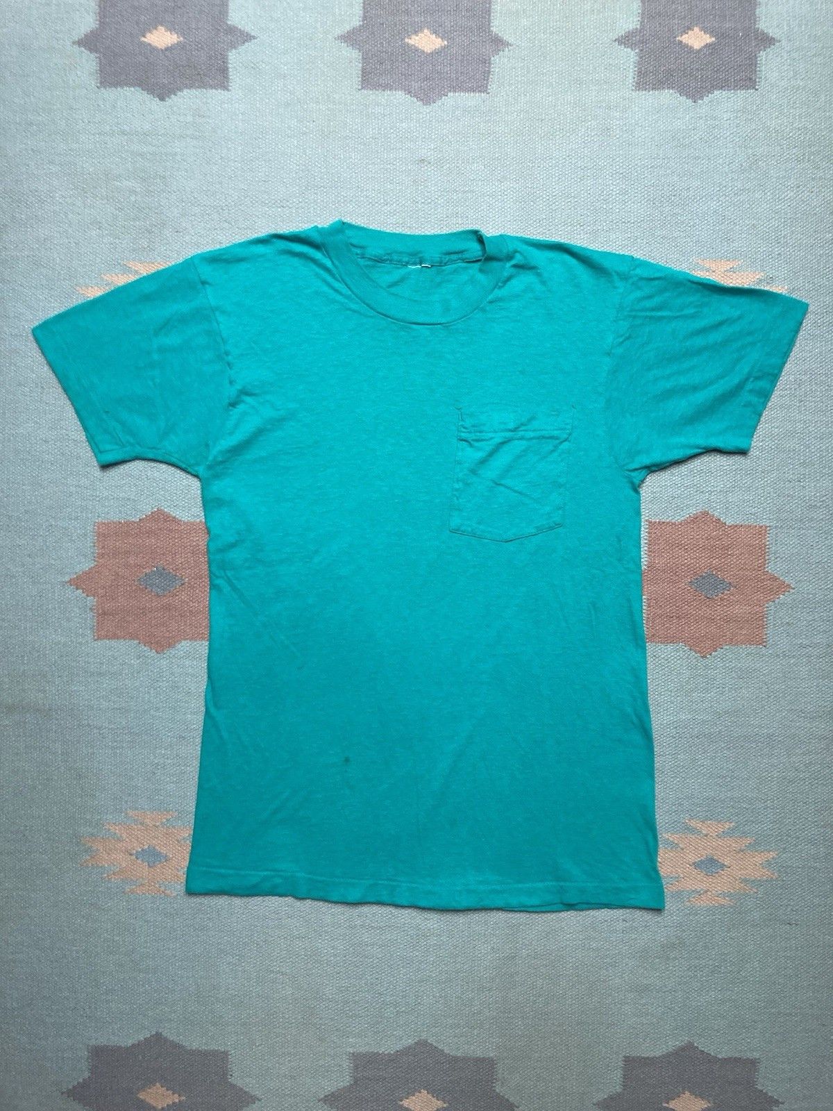 Vintage 80s pocket t shirt blank teal turquoise aqua soft cotton M Size US M / EU 48-50 / 2 - 1 Thumbnail