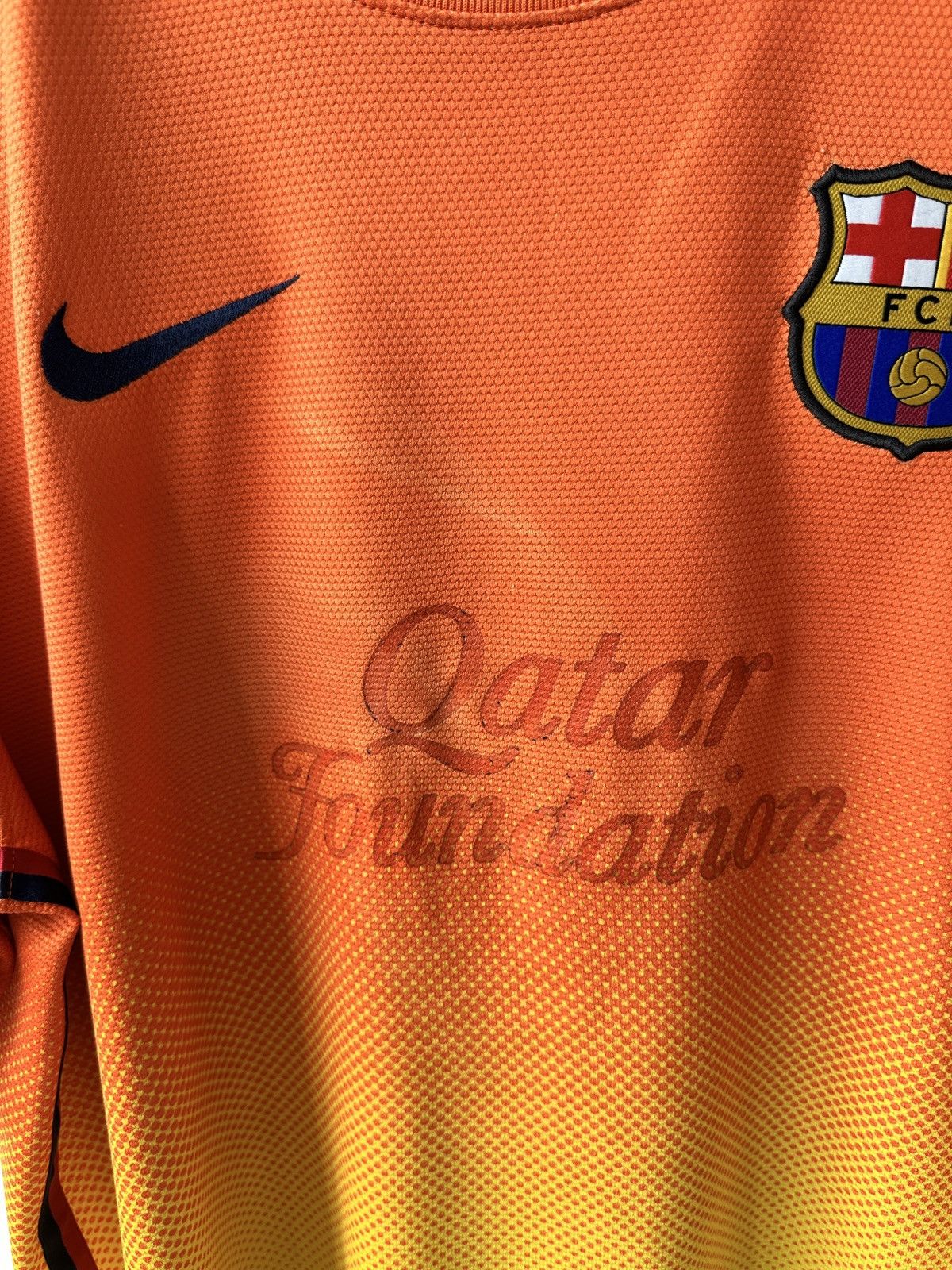 Other FC Barcelona 2012/2013 Away Jersey Nike Size US L / EU 52-54 / 3 - 5 Thumbnail