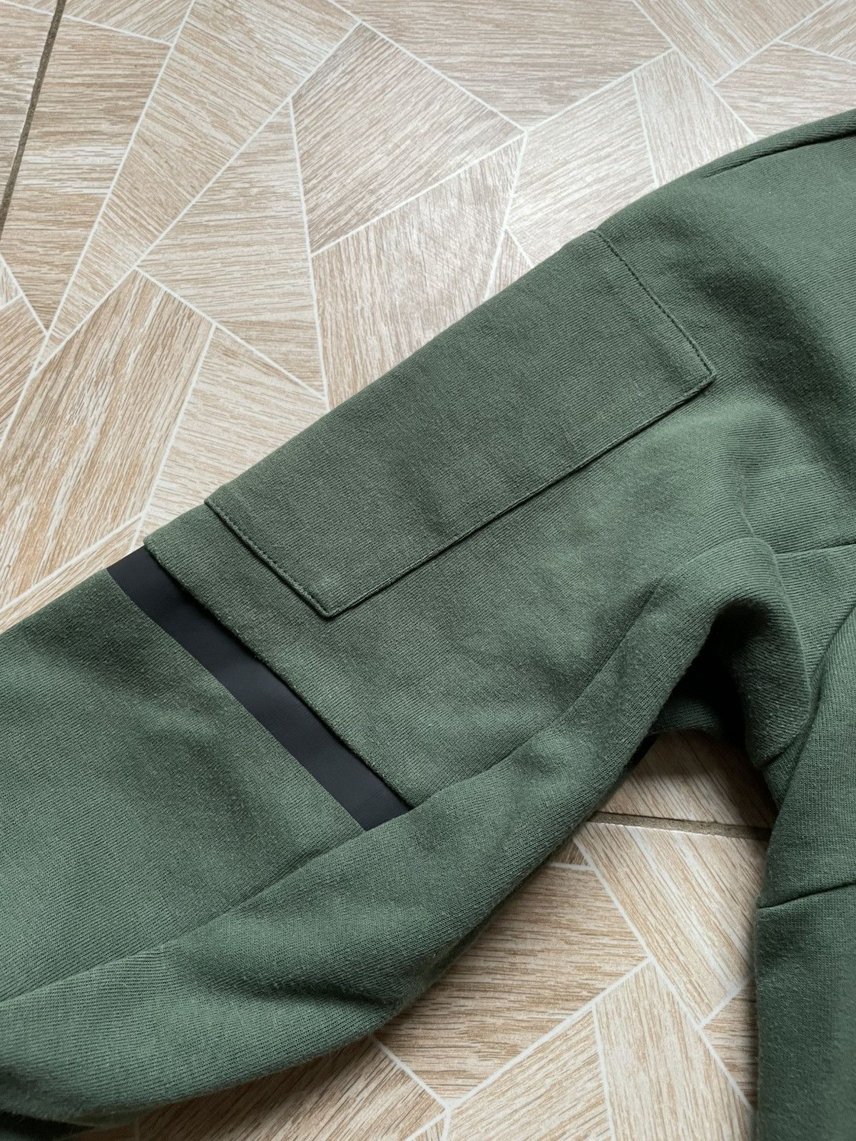 Adidas Rare ADIDAS Designed For Gameday Zip Hoodie M Oxide Green Size US M / EU 48-50 / 2 - 7 Thumbnail