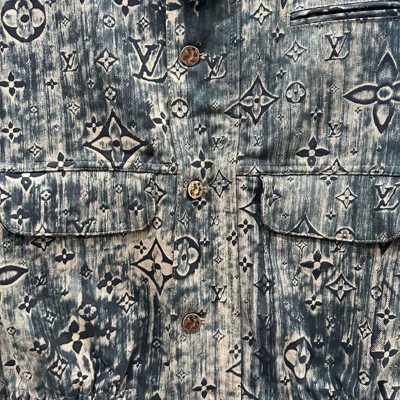 Louis Vuitton Louis Vuitton Old tie-dyed presbyopic full logo denim jack Size US M / EU 48-50 / 2 - 3 Thumbnail