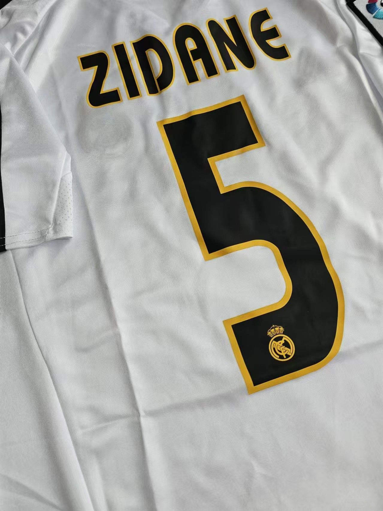 Other 2004 05 Real Madrid Zidane Jersey Home Size US XL / EU 56 / 4 - 4 Thumbnail