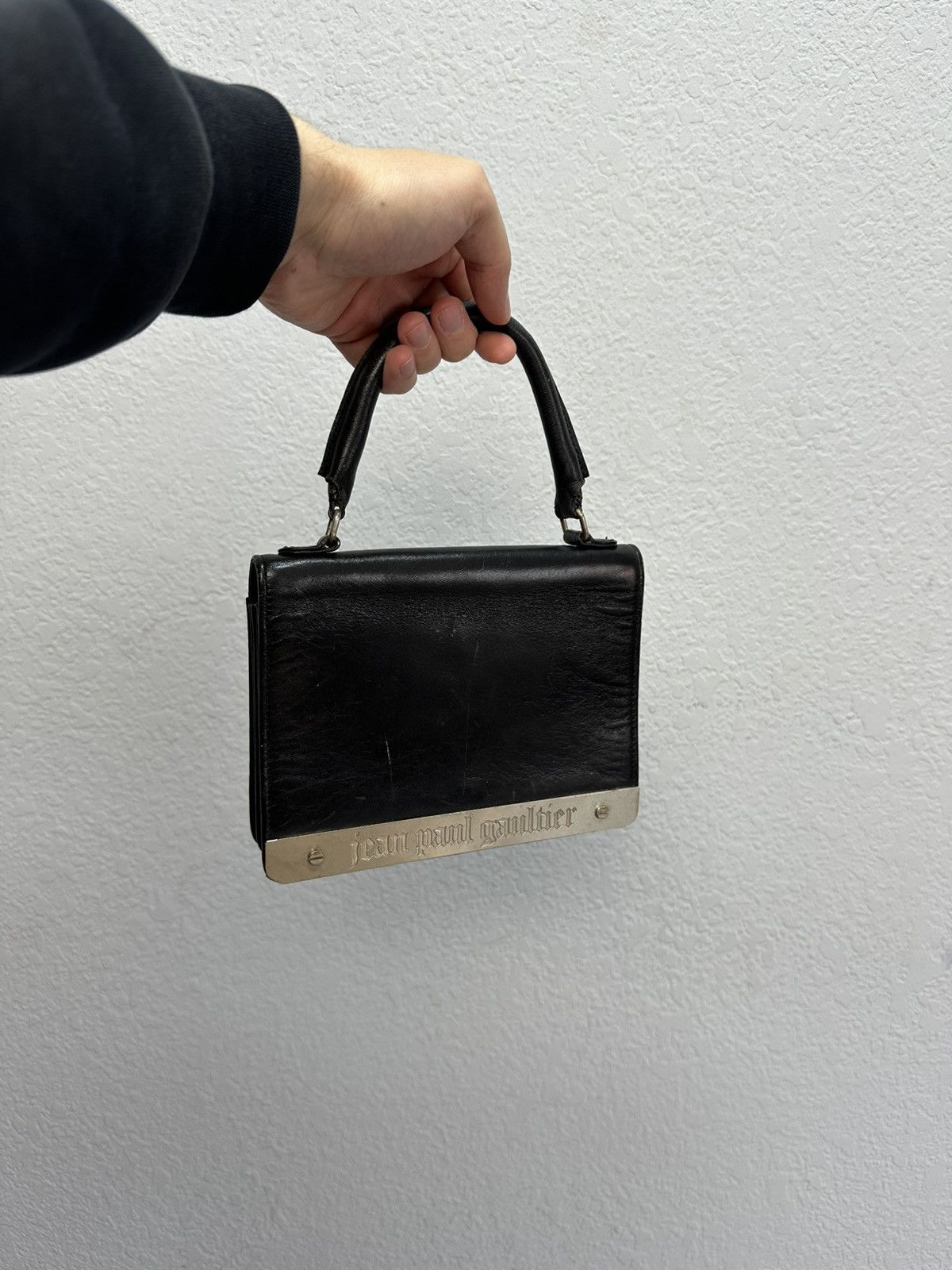 If Six Was Nine VINTAGE JEAN PAUL GAULTIER LEATHER BAG METAL PLATE LOGO Size ONE SIZE - 7 Thumbnail