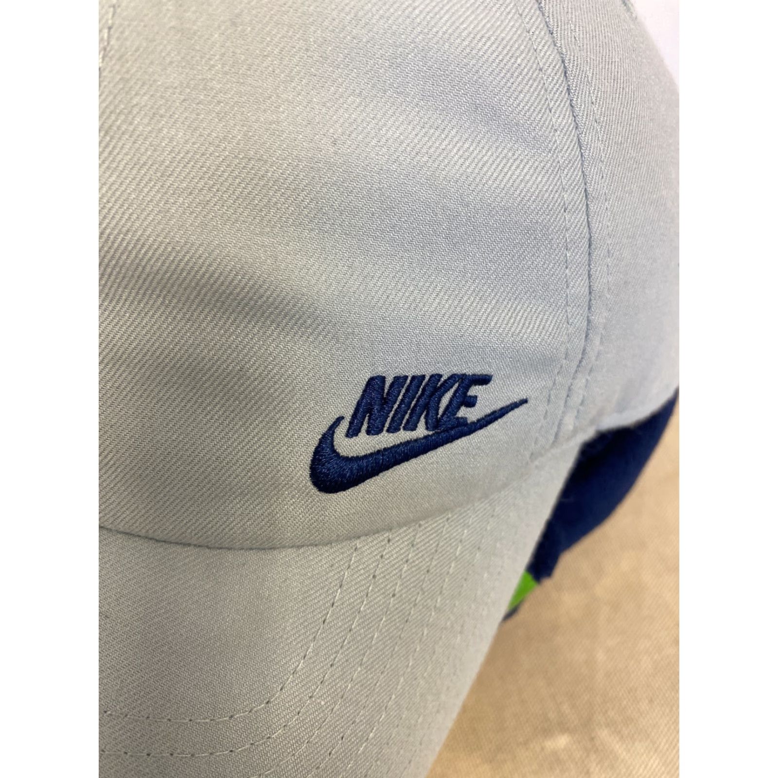 Nike Nike Adjustable Strapback Baseball Cap Gray Golf Dad Casual One Size Mens Size ONE SIZE - 2 Thumbnail