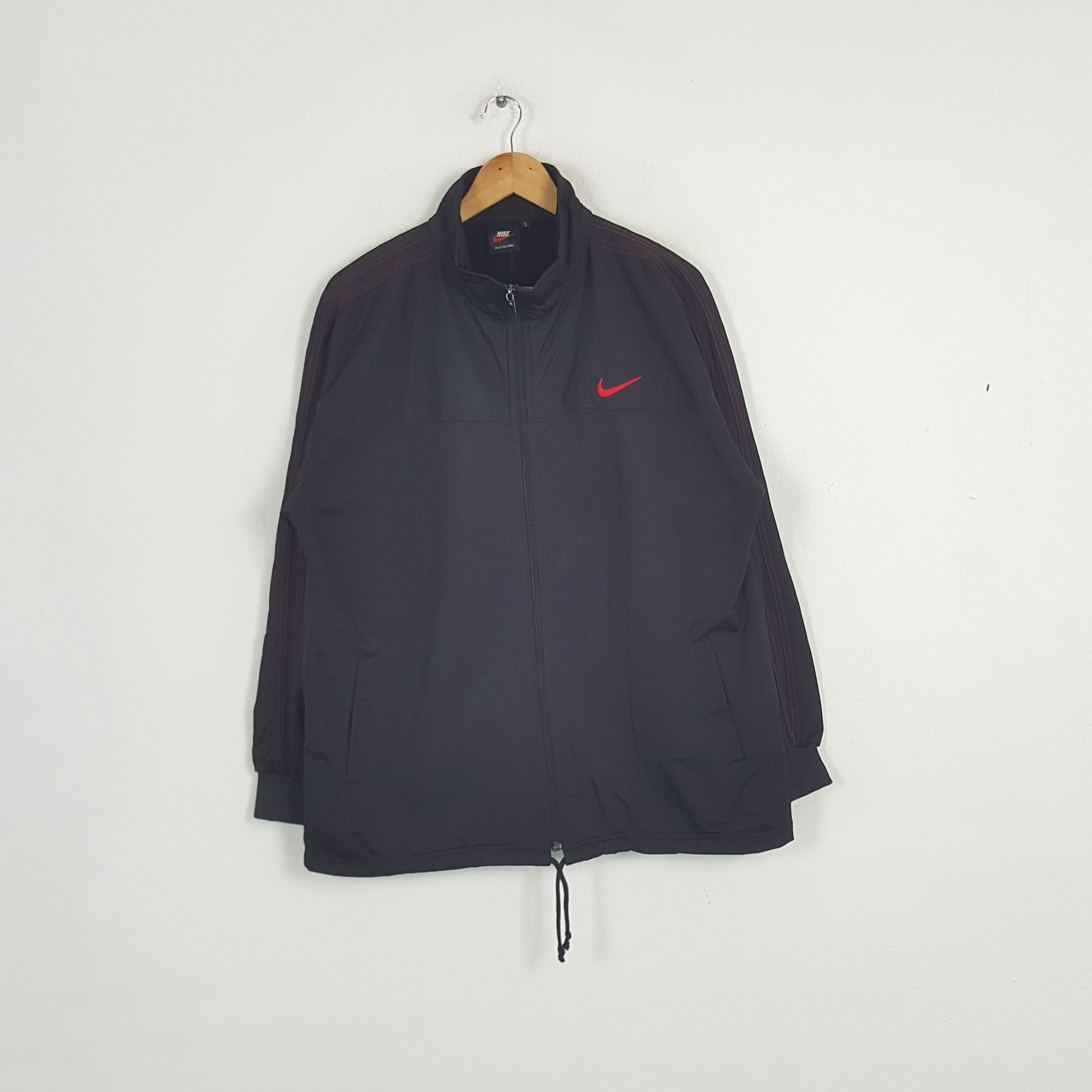 Nike × Vintage Vintage Nike American Outdoor Windbreaker Jacket Size US L / EU 52-54 / 3 - 1 Thumbnail