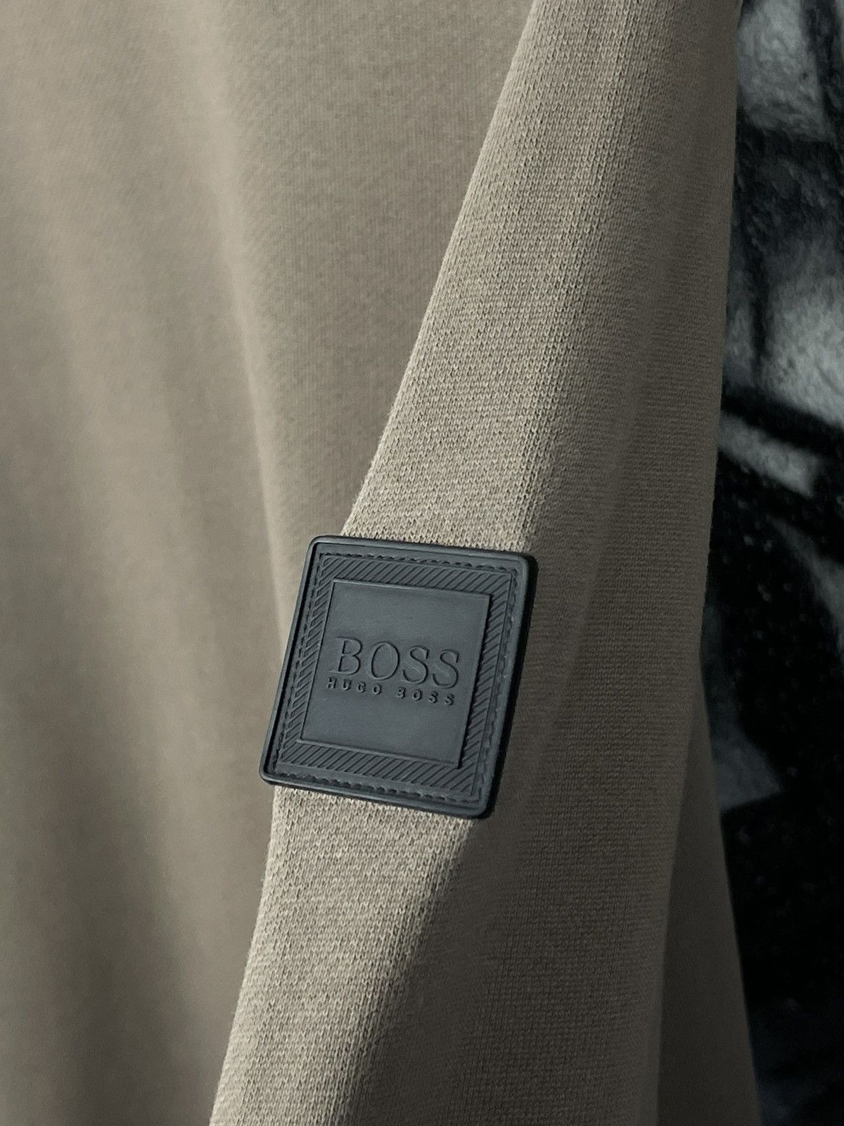 Hugo Boss Hugo Boss Light Brown Basic Sweatshirt Men’s Size XL Size US XL / EU 56 / 4 - 10 Thumbnail