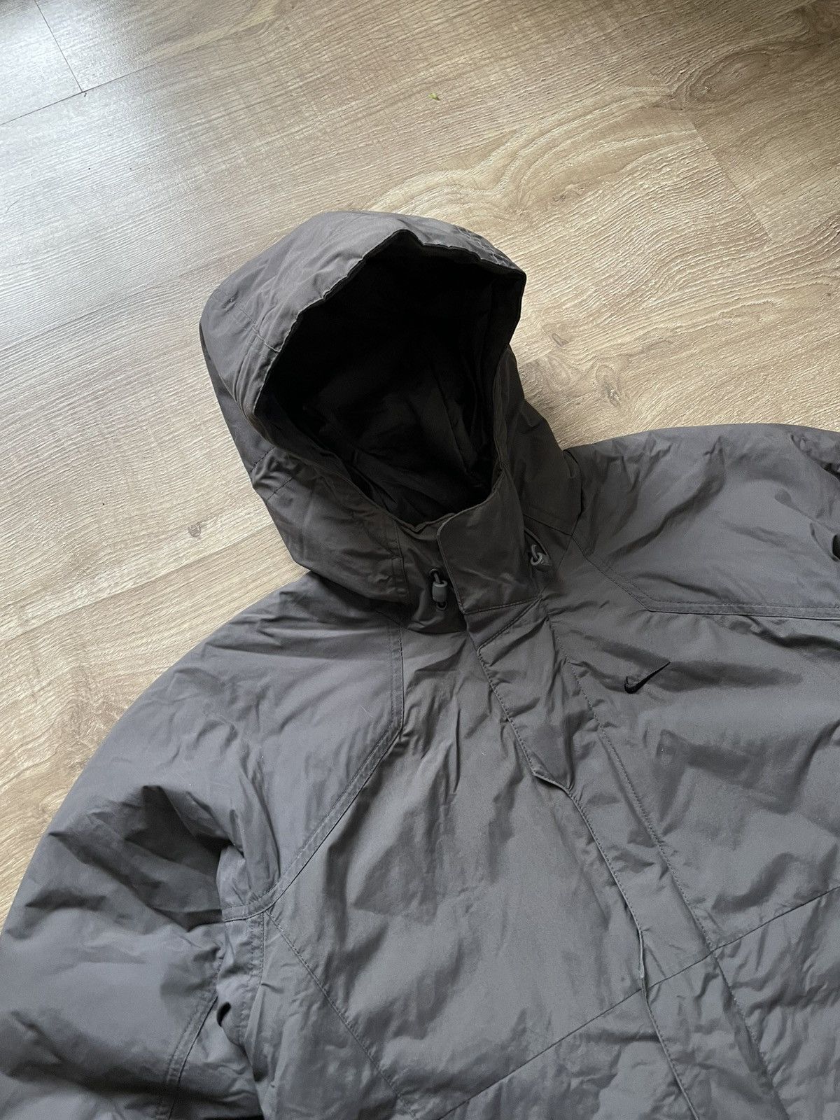 Nike Vintage Nike Swoosh Logo Hooded Puffer Jacket 00s Y2K Size US S / EU 44-46 / 1 - 2 Thumbnail