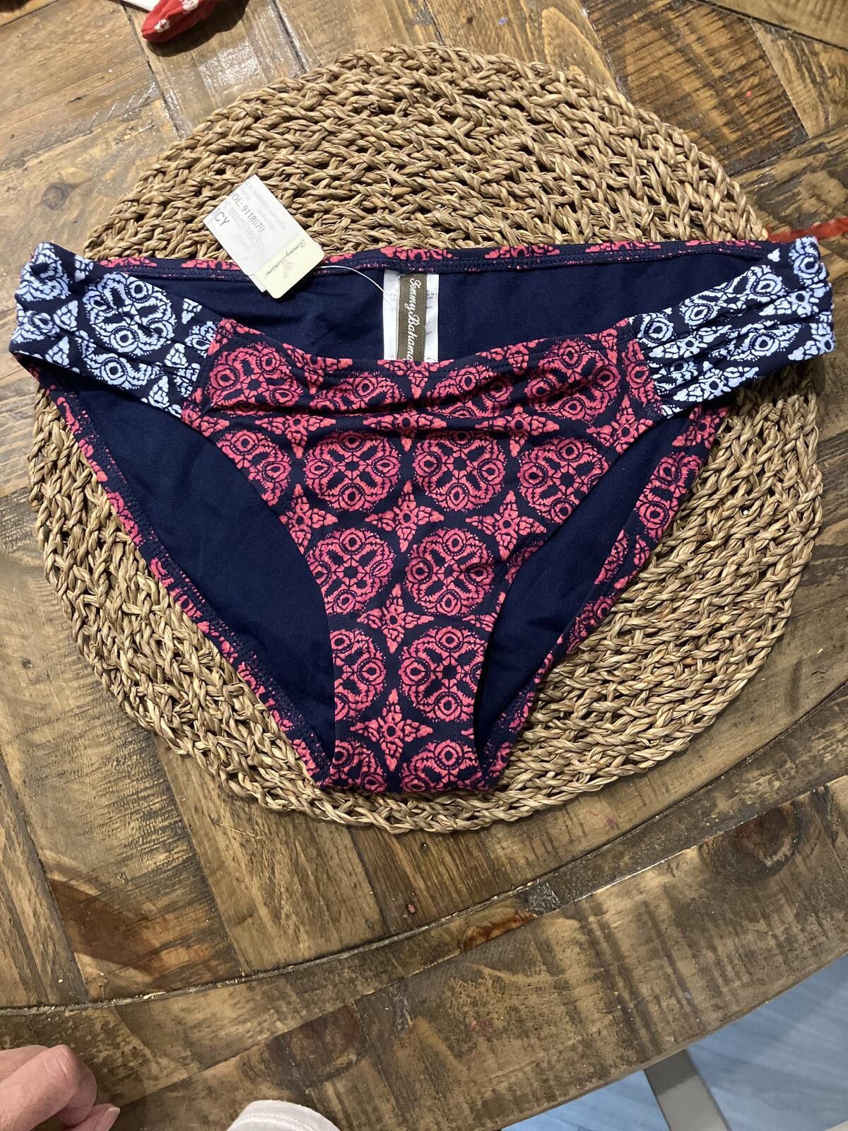 Tommy Bahama NWT Tommy Bahama Bikini Bottoms with Patterned Design Size ONE SIZE - 1 Thumbnail