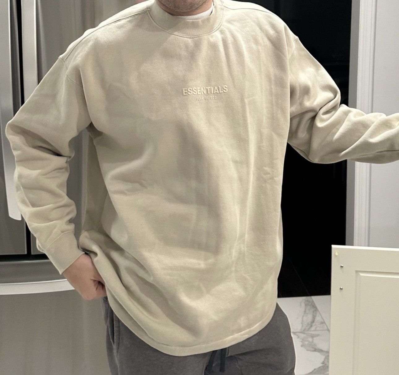 Essentials Essentials Tan Crewneck Size S / US 4 / IT 40 - 2 Thumbnail
