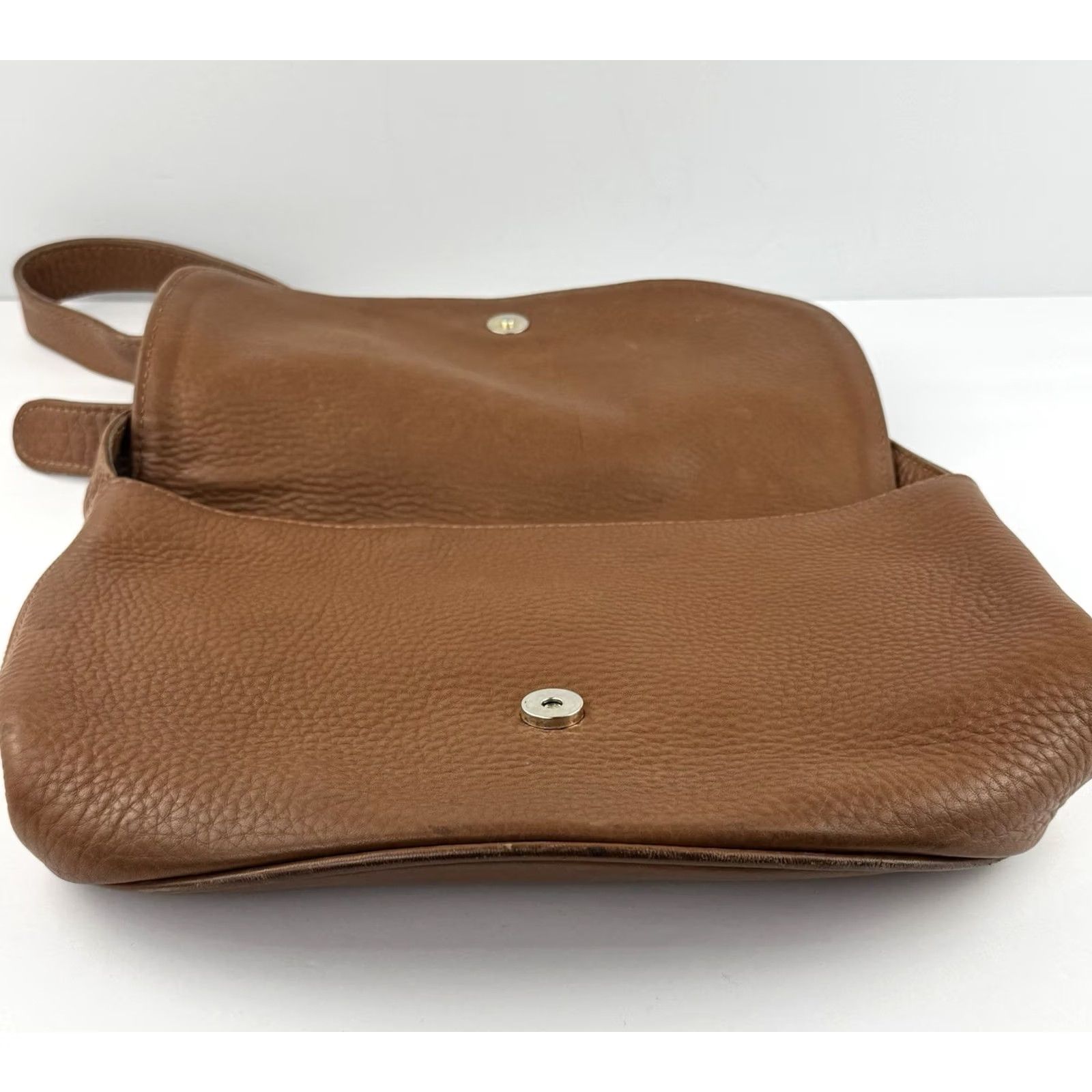Coach VINTAGE Coach Bag Womens Sonoma Flap Bag 4903 Leather Brown Messenger USA 1990s Size ONE SIZE - 7 Thumbnail