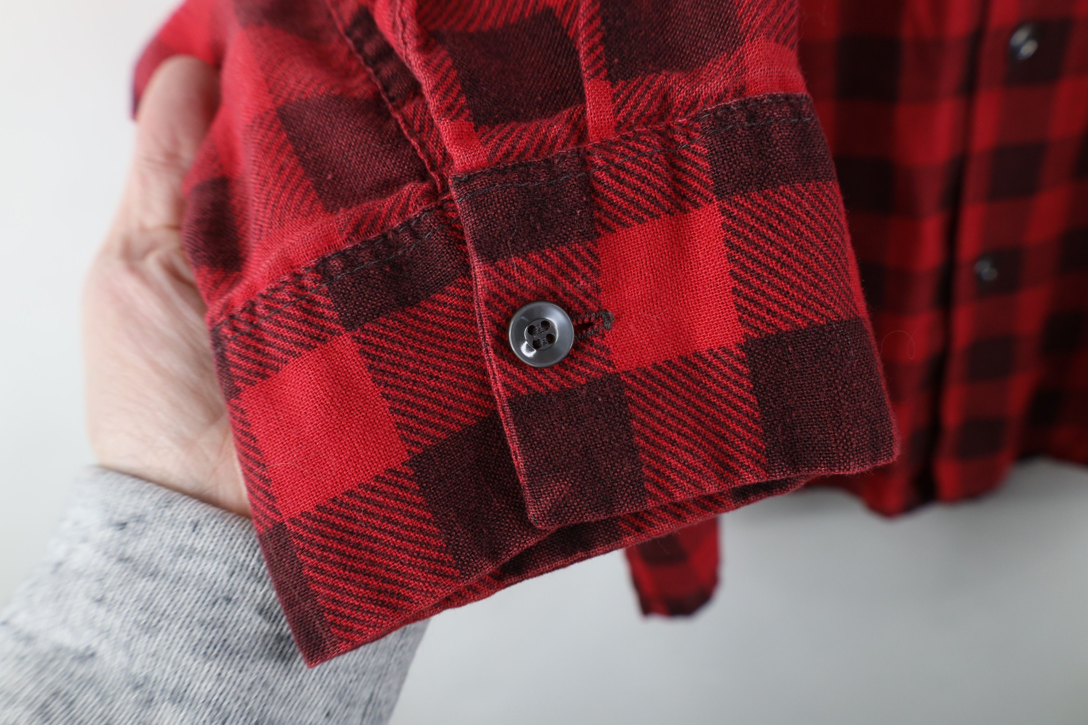 Vintage Vintage 70s Streetwear Flannel Collared Button Shirt Red Size US XL / EU 56 / 4 - 9 Thumbnail