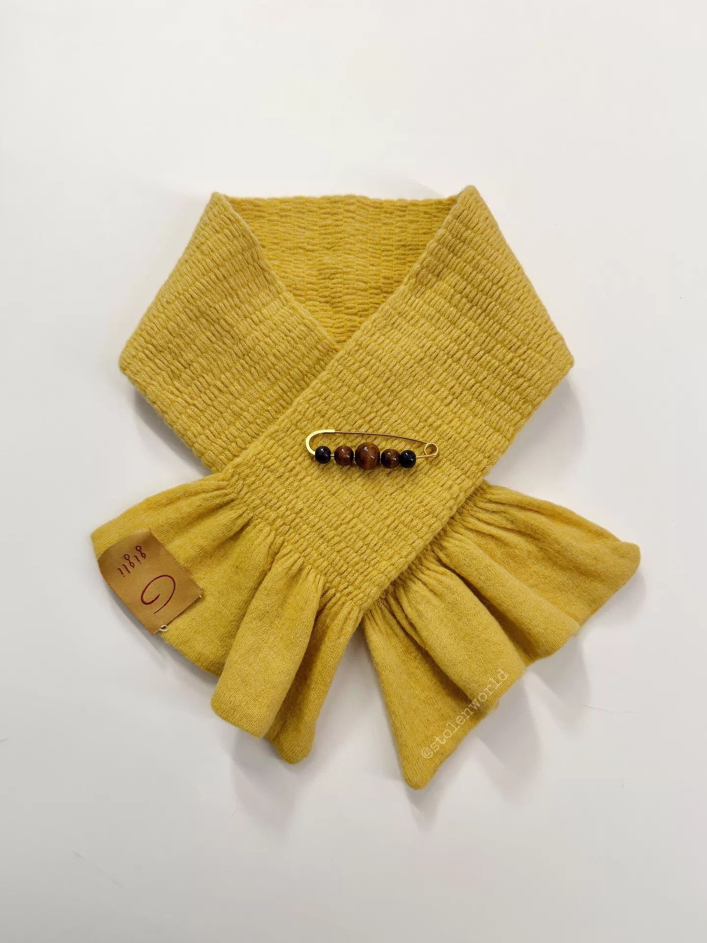 Romeo Gigli Romeo Gigli Pleated Wool Scarf Mustard Wooden Bead Pin Size ONE SIZE - 4 Thumbnail