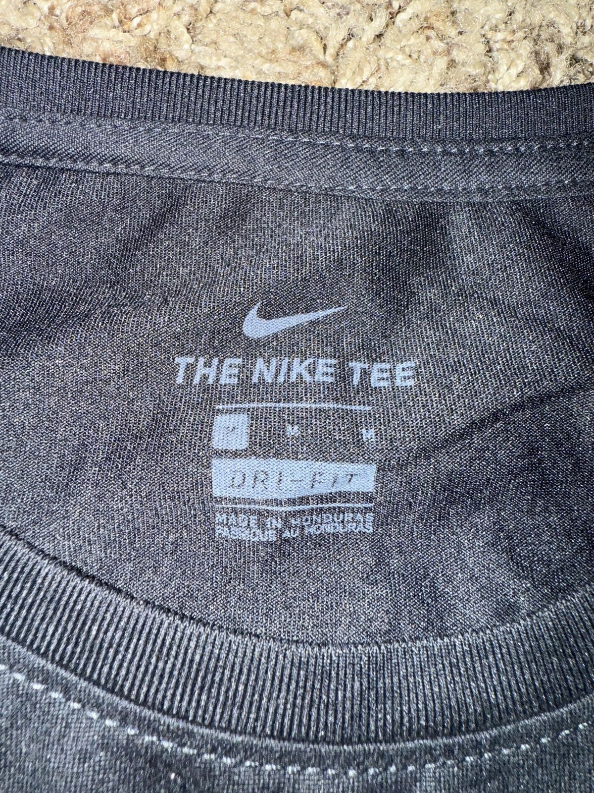 Nike Nike Women's Dri-FIT Essential Swoosh Training Tank Sample Size M / US 6-8 / IT 42-44 - 3 Thumbnail