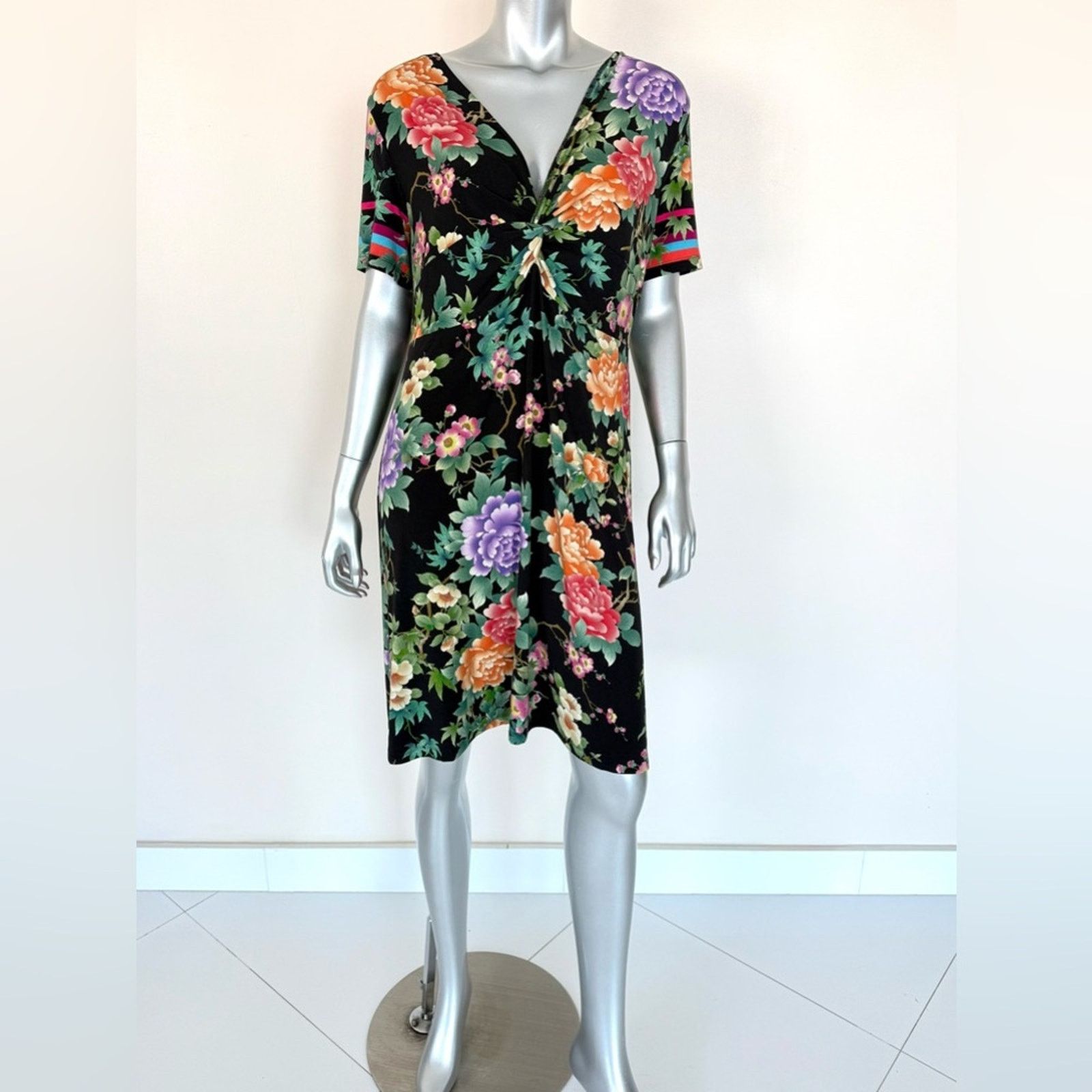 Johnny Was NWT!!! Jonny Was women floral print dress size M Retail 175$ Size M / US 6-8 / IT 42-44 - 1 Thumbnail