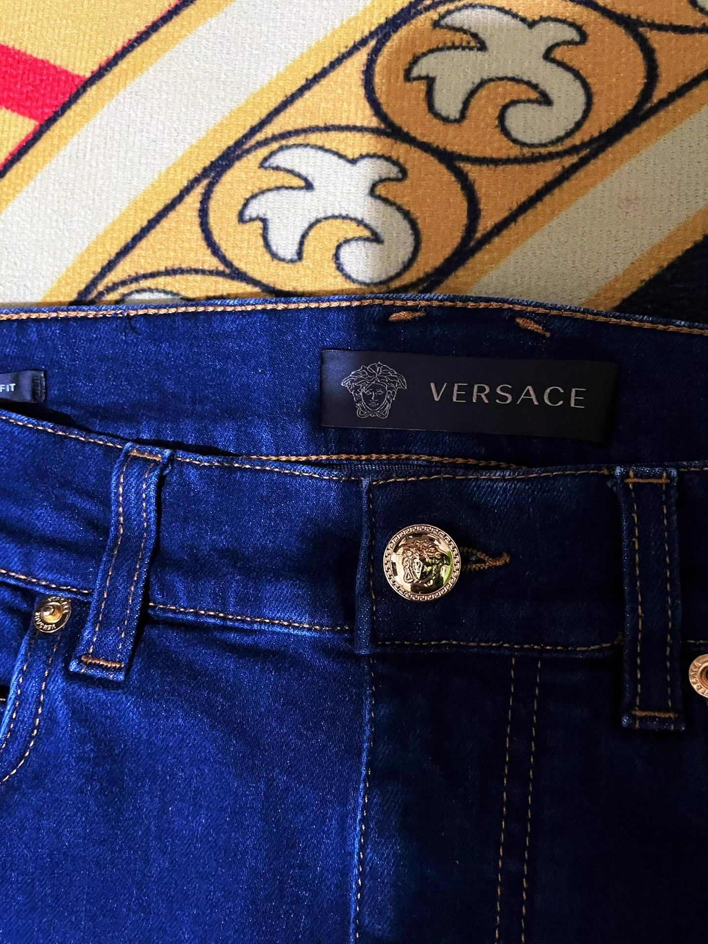 Versace Versace Main Line Rolled Cuff Knit Denim 31 Size US 31 - 3 Thumbnail
