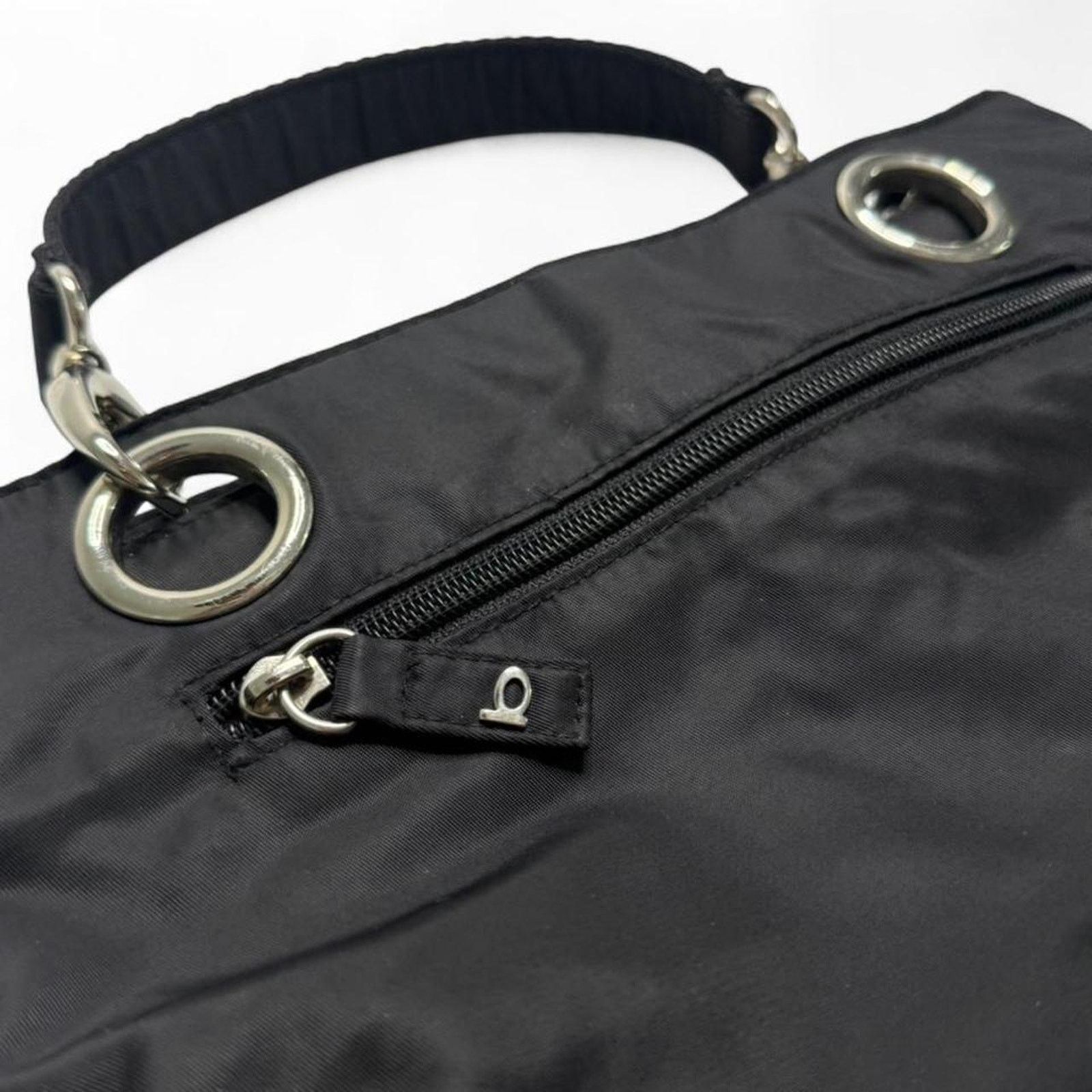 Bebe Black Bebe vintage Y2K small handbag shoulder bag silver Size ONE SIZE - 5 Thumbnail