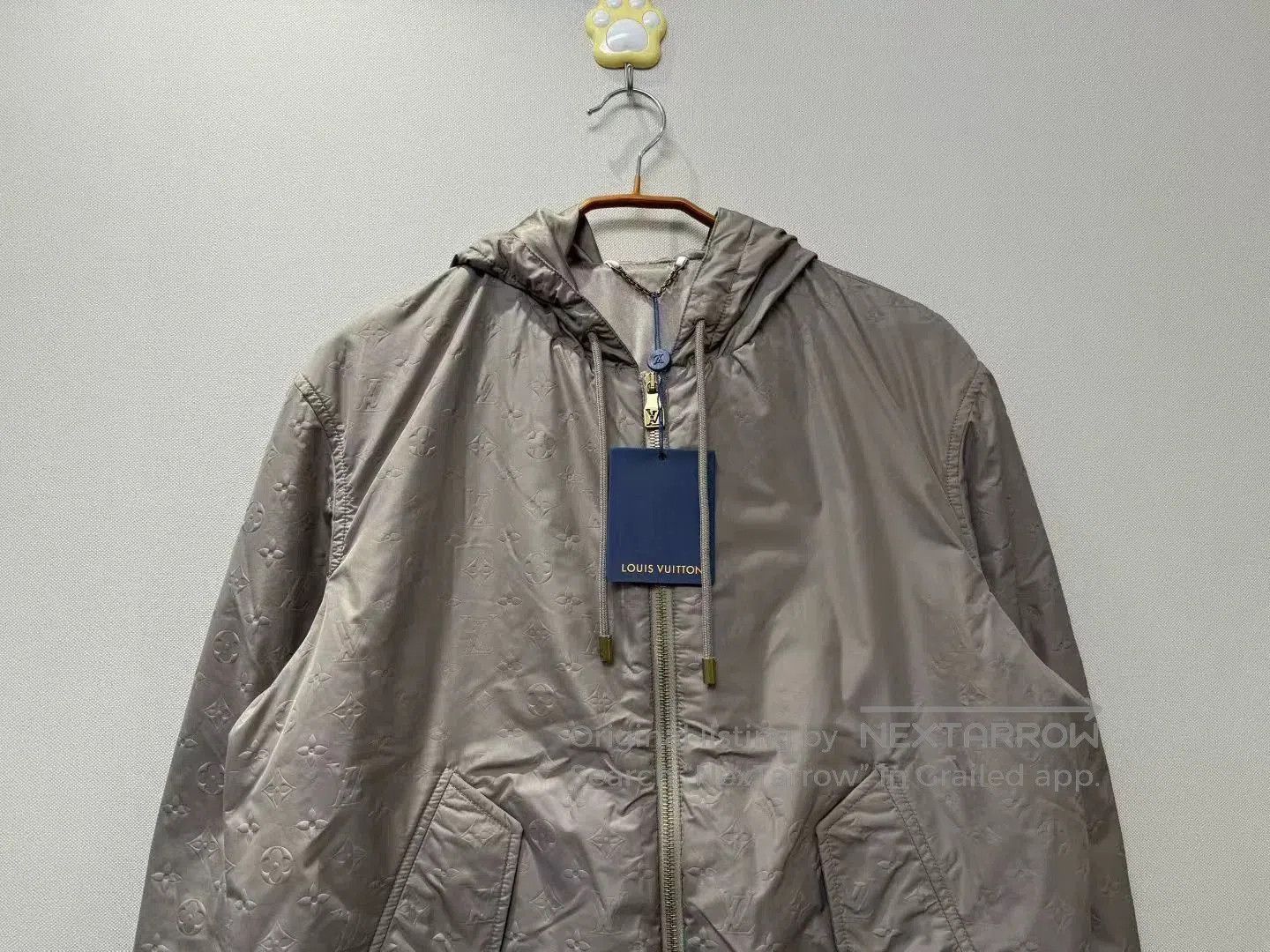 Louis Vuitton Louis Vuitton Khaki Embossed Logo Windbreaker. Size US S / EU 44-46 / 1 - 2 Thumbnail