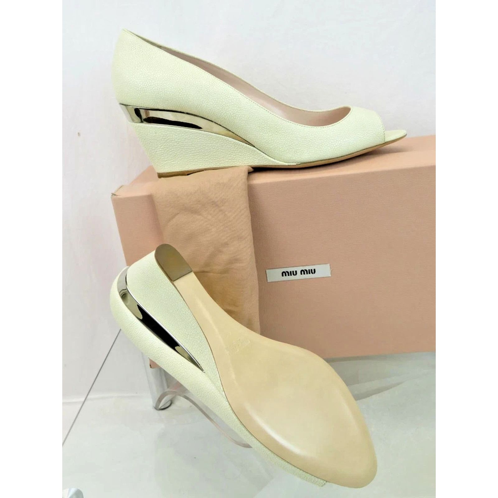Miu Miu MIU MIU PRADA 5KZ019 WHITE PEARL LEATHER PEEP TOE WEDGES 40 Size US 10 / IT 40 - 10 Thumbnail