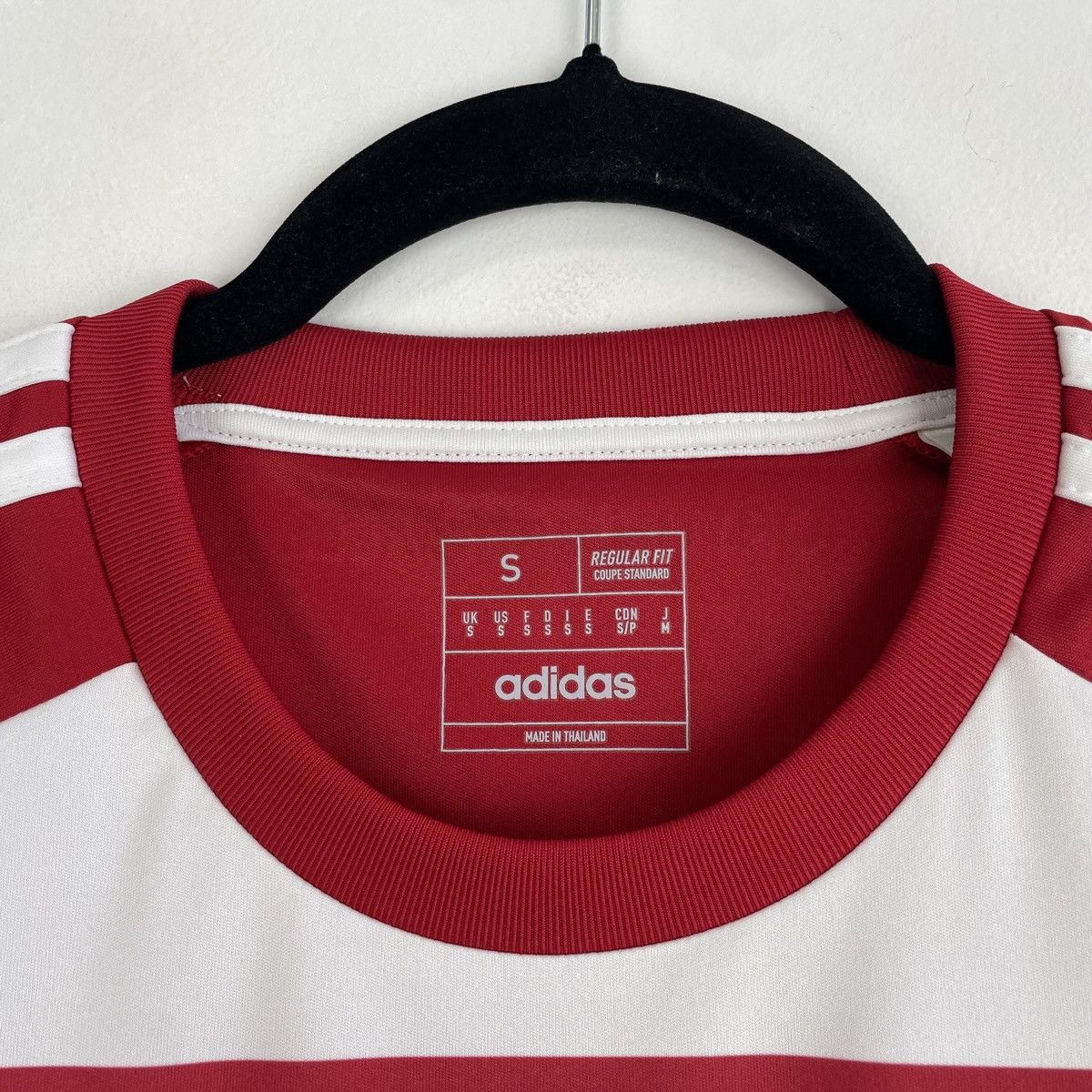 Adidas Fortuna Düsseldorf Home Jersey Shirt Men 2023/2024 size S Size US S / EU 44-46 / 1 - 3 Thumbnail