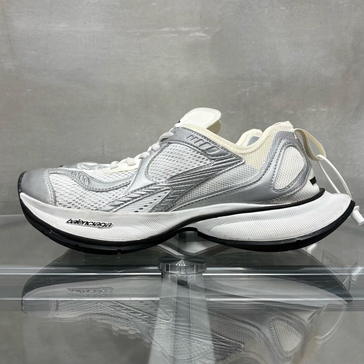 Balenciaga Balenciaga Circuit Dad Shoes, Silver White Size US 7.5 / IT 37.5 - 3 Thumbnail