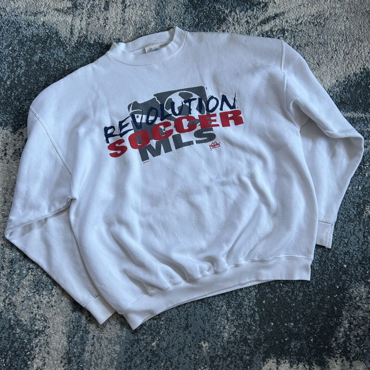 Majestic 1997 NEW ENGLAND REVOLUTiON FLEECE MLS CREWNECK MADE iN USA Size US XL / EU 56 / 4 - 1 Thumbnail
