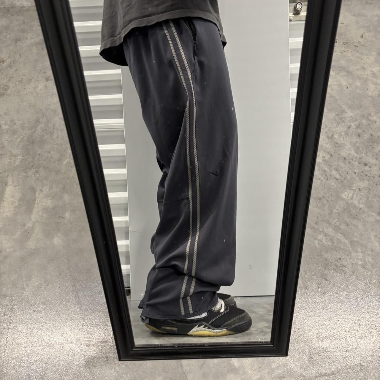 Nike × Vintage Crazy Vintage Y2K/2000s Grey Nike Swoosh Striped Drill Skater Essential Track Pants! Size US 34 / EU 50 - 1 Thumbnail