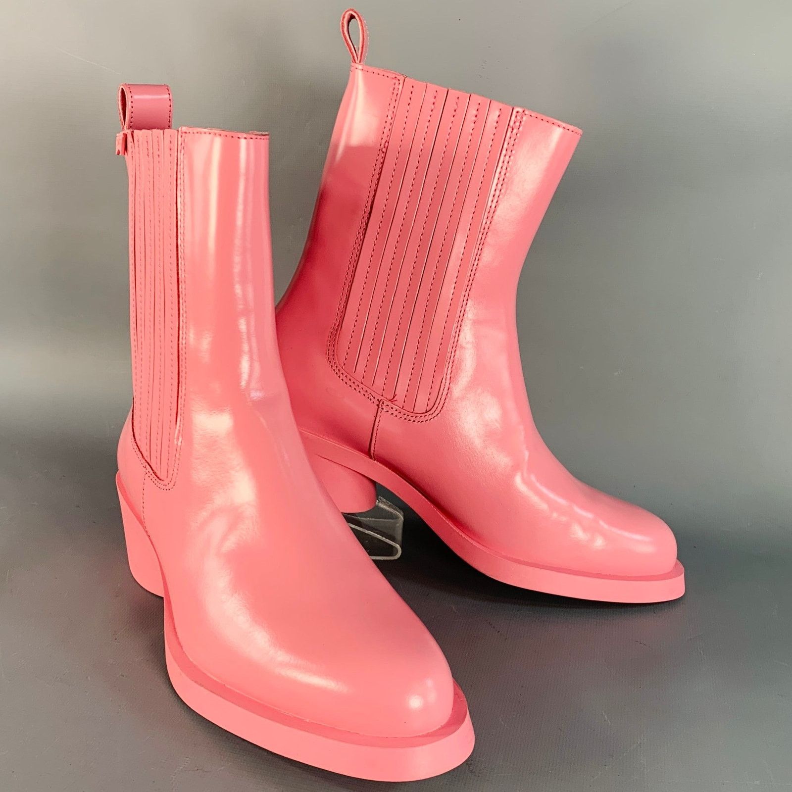 Camper CAMPER Size 8 Pink Leather Rubber Sole Pull On Boots Size US 8 / IT 38 - 1 Thumbnail