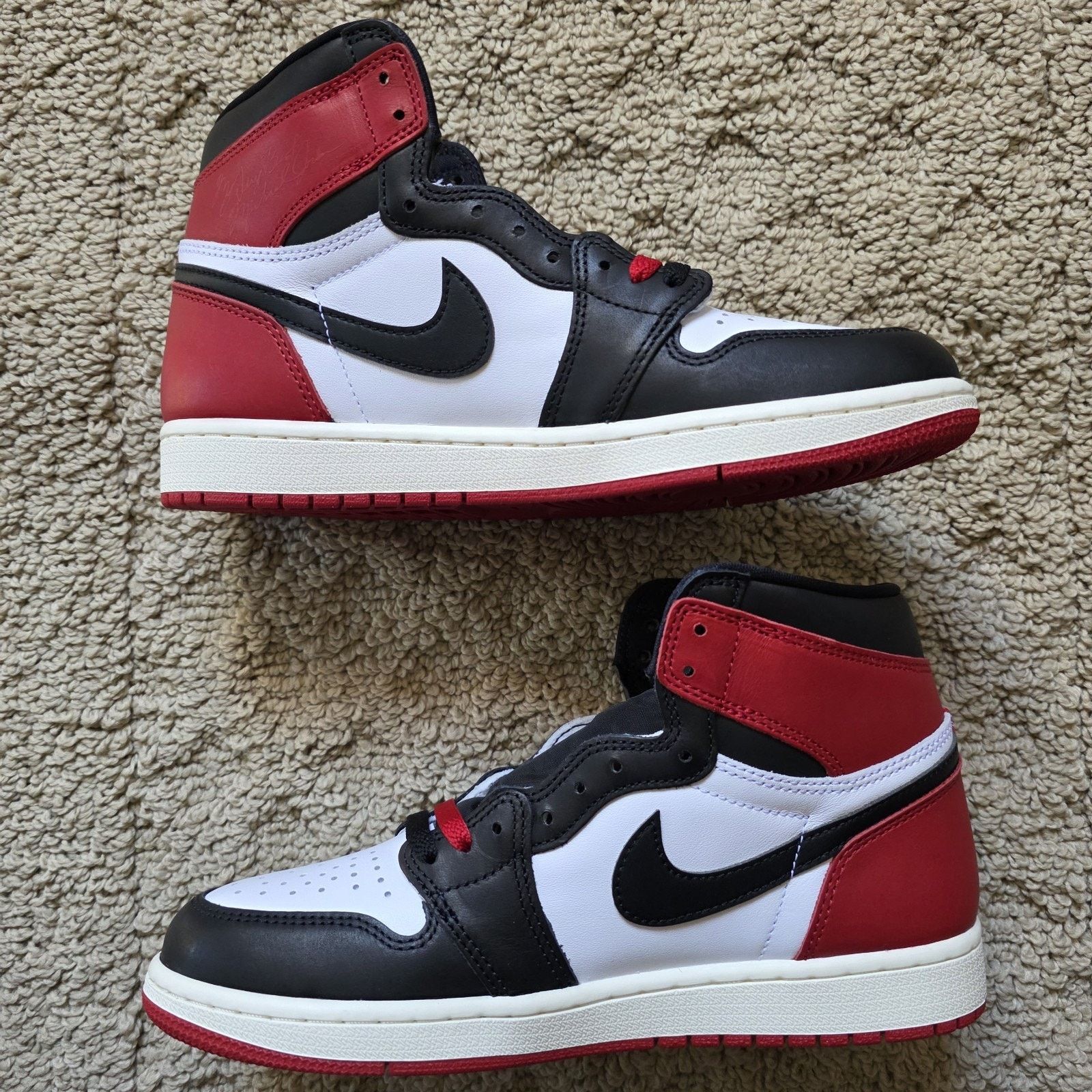 Jordan Brand Air Jordan 1 Retro OG High Black Toe Brand New Sz 8.5 Size US 8.5 / EU 41-42 - 3 Thumbnail
