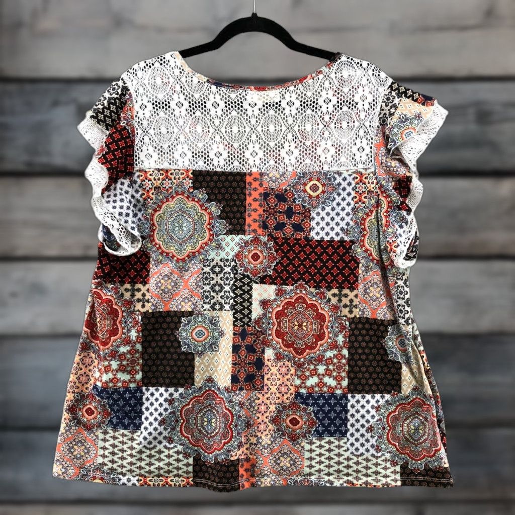 Vintage Bobbie & Brooks Plus 1X Womens Top Patchwork Boho Crochet Lace Flutter Sleeve V-Neck Short Sleeve Blouse Size XL / US 12-14 / IT 48-50 - 1 Thumbnail