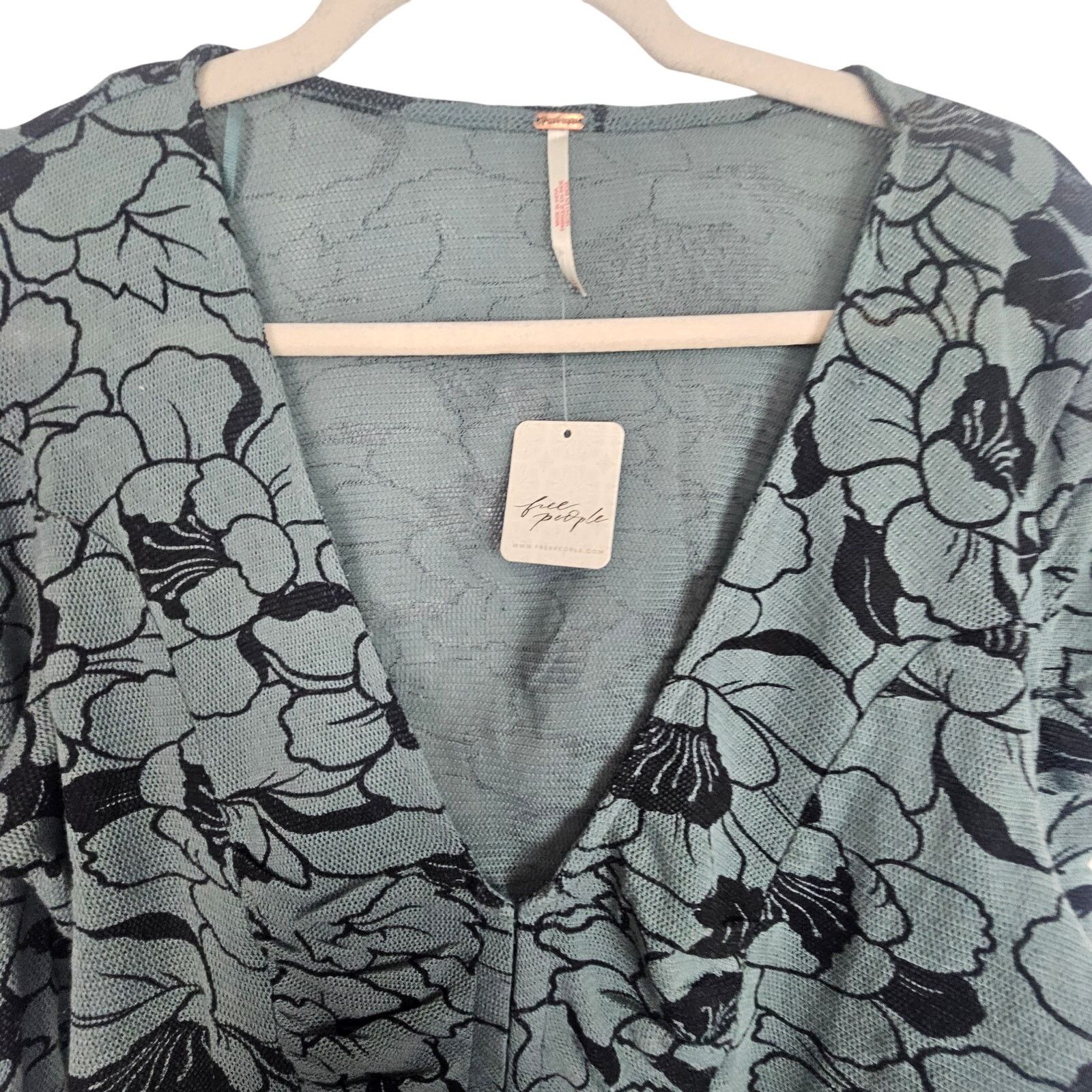 Free People Free People Floral Through The Meadow Top L Boho Hippie Size L / US 10 / IT 46 - 3 Thumbnail