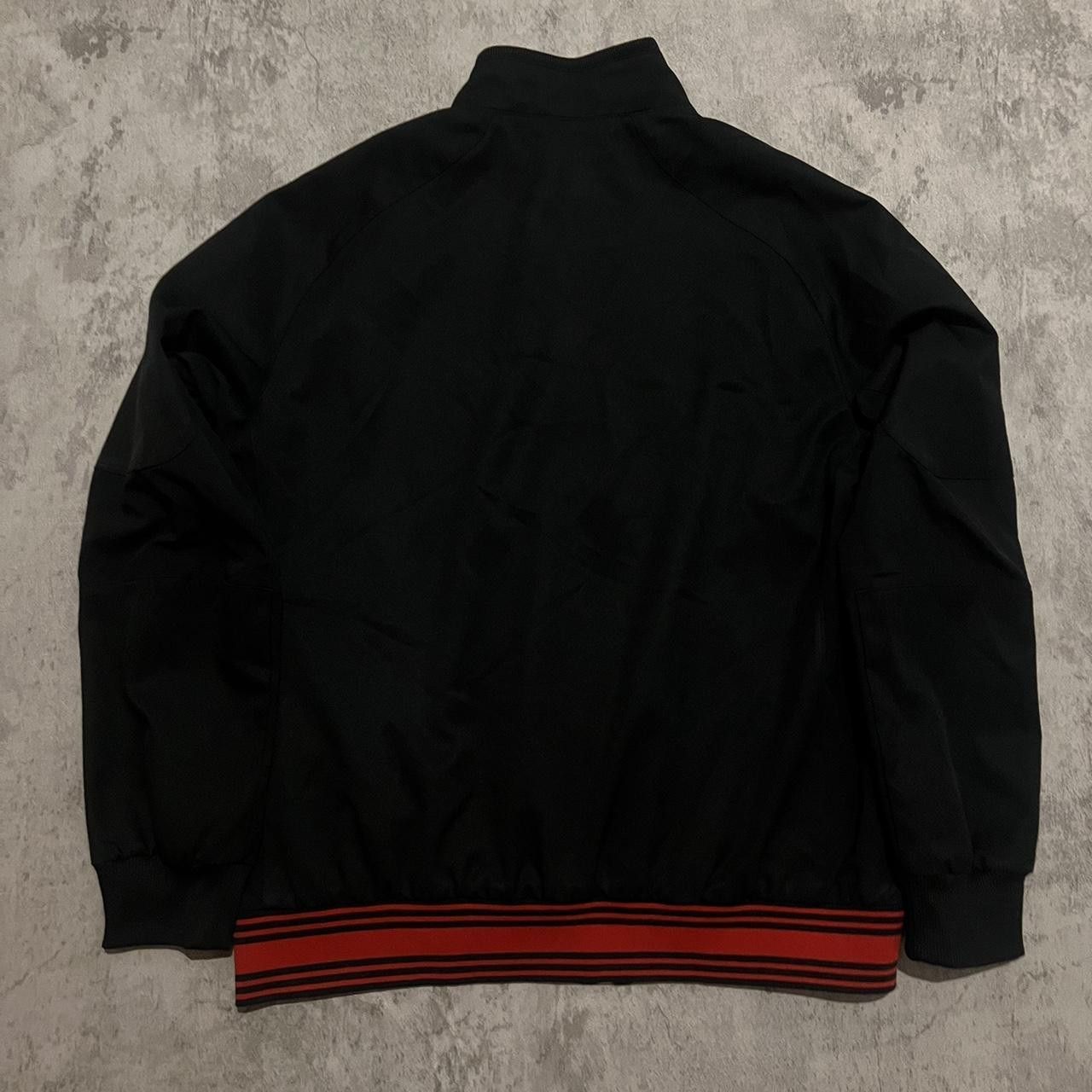 Umbro White and black England Umbro track jacket Size US S / EU 44-46 / 1 - 3 Thumbnail