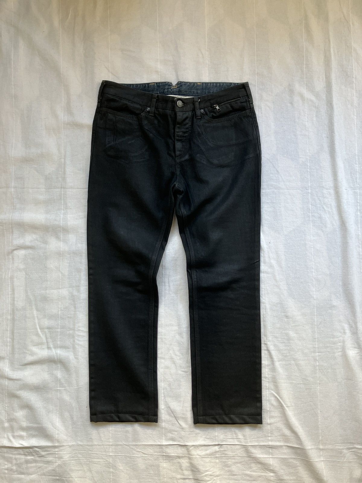 Neil Barrett Neil Barrett trademark waxed jeans Size 28" / US 6 / IT 42 - 1 Thumbnail