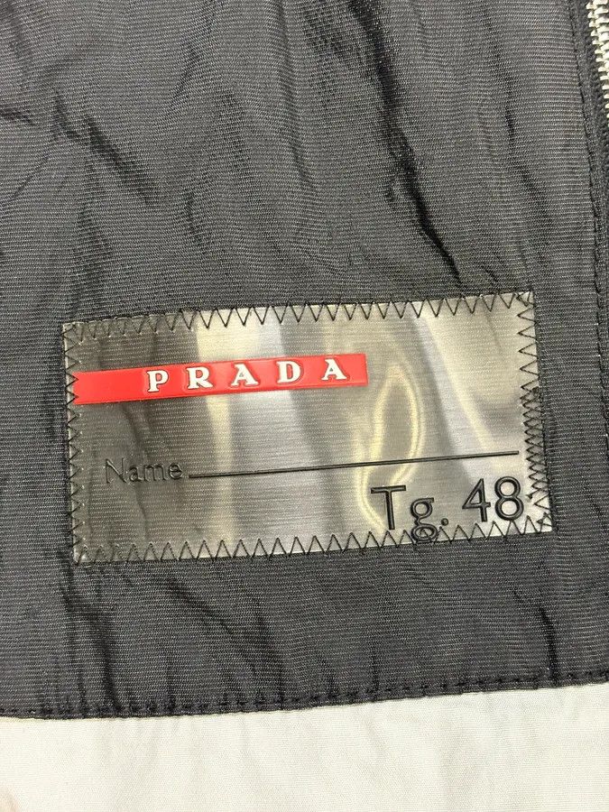 Prada 2000s Prada Black Minimalist Jacket Size US M / EU 48-50 / 2 - 11 Thumbnail