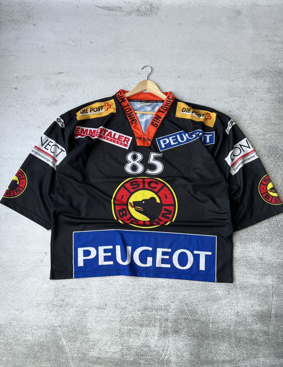 NHL Vintage 1980s SC Bern Hockey Jersey #85 – Made in Italy – XL Size US XL / EU 56 / 4 - 1 Thumbnail