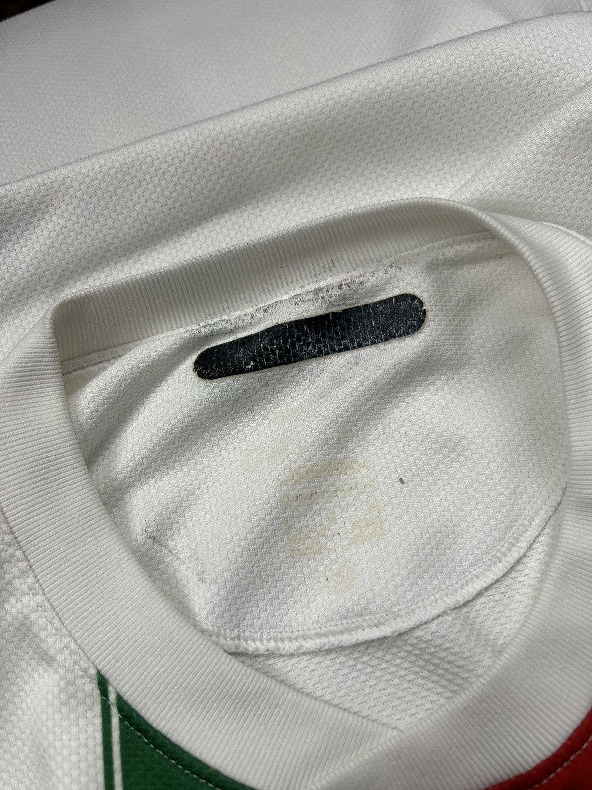 Nike PORTUGAL 2010 2011 AWAY NIKE FOOTBALL SHIRT SOCCER JERSEY Size US S / EU 44-46 / 1 - 12 Thumbnail
