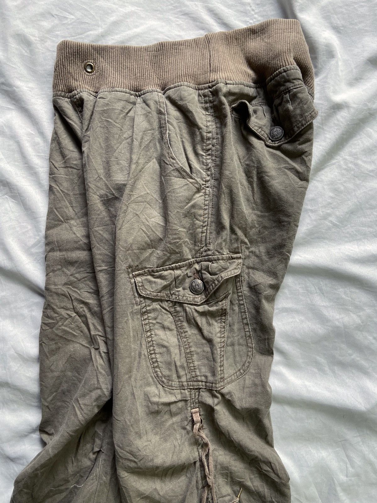 semanticdesign SEMANTIC DESIGN FLARED CARGO PANTS Size US 31 - 6 Thumbnail