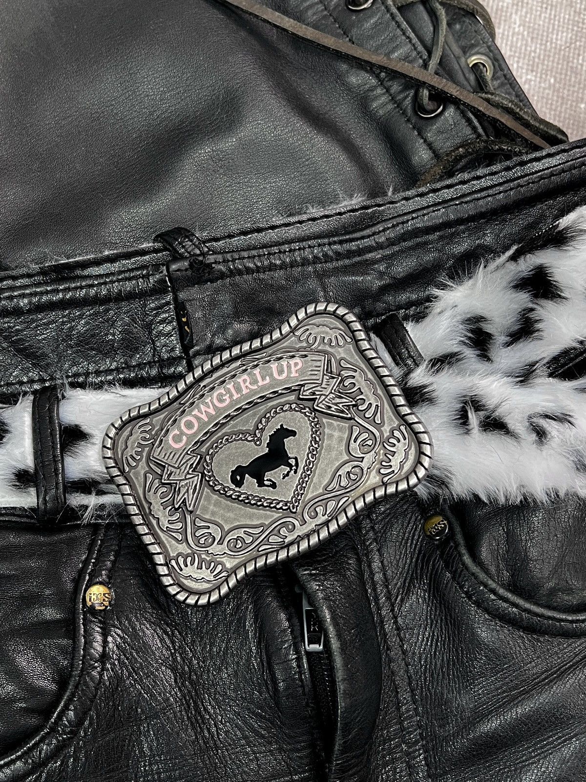 Japanese Brand Japanese brand fur Leather Belt Western Buckle rick owens Size ONE SIZE - 8 Thumbnail