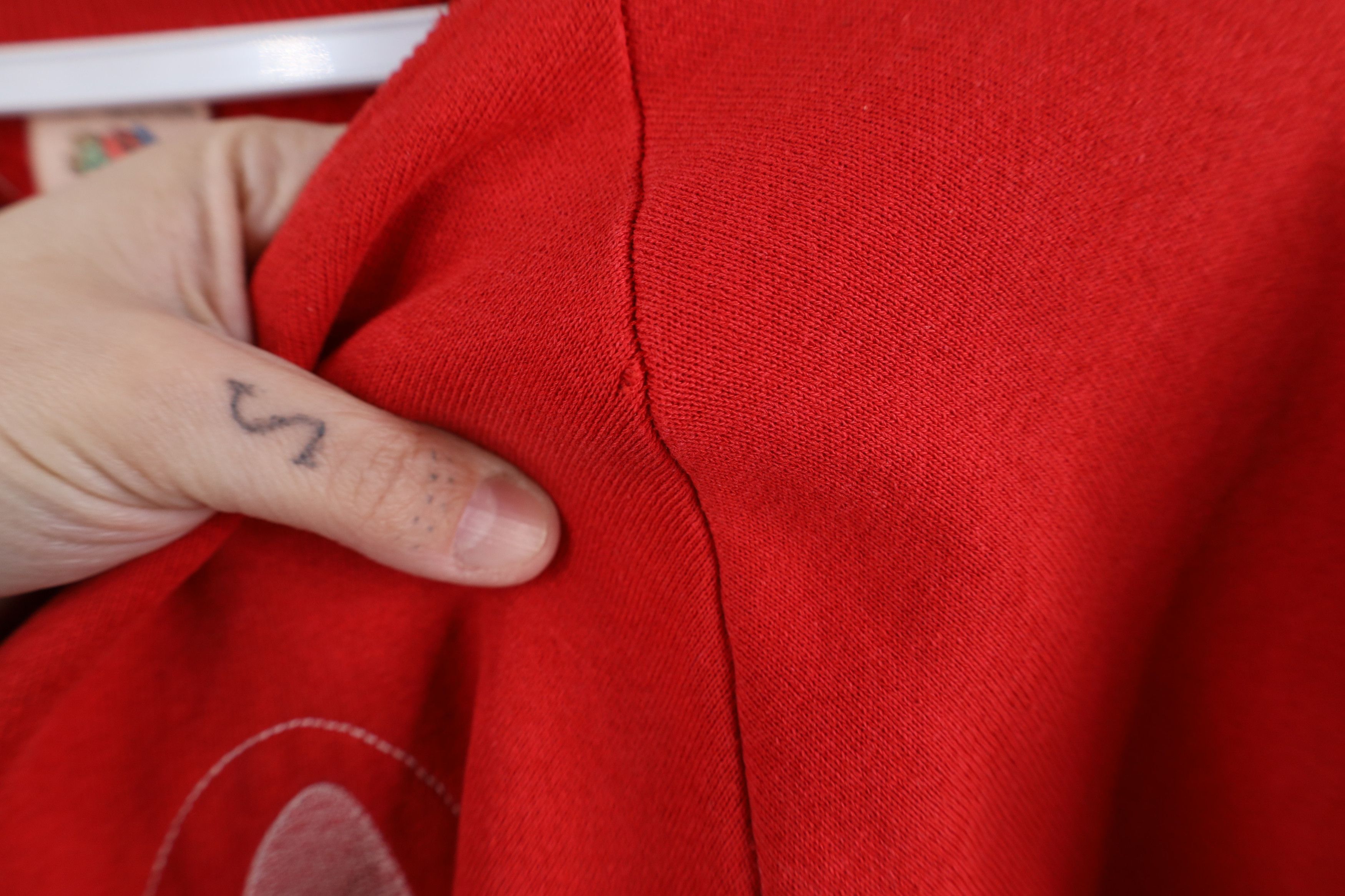 Vintage Vintage 90s Delta Sigma Theta Sorority Sweatshirt Red USA Size XL / US 12-14 / IT 48-50 - 11 Thumbnail