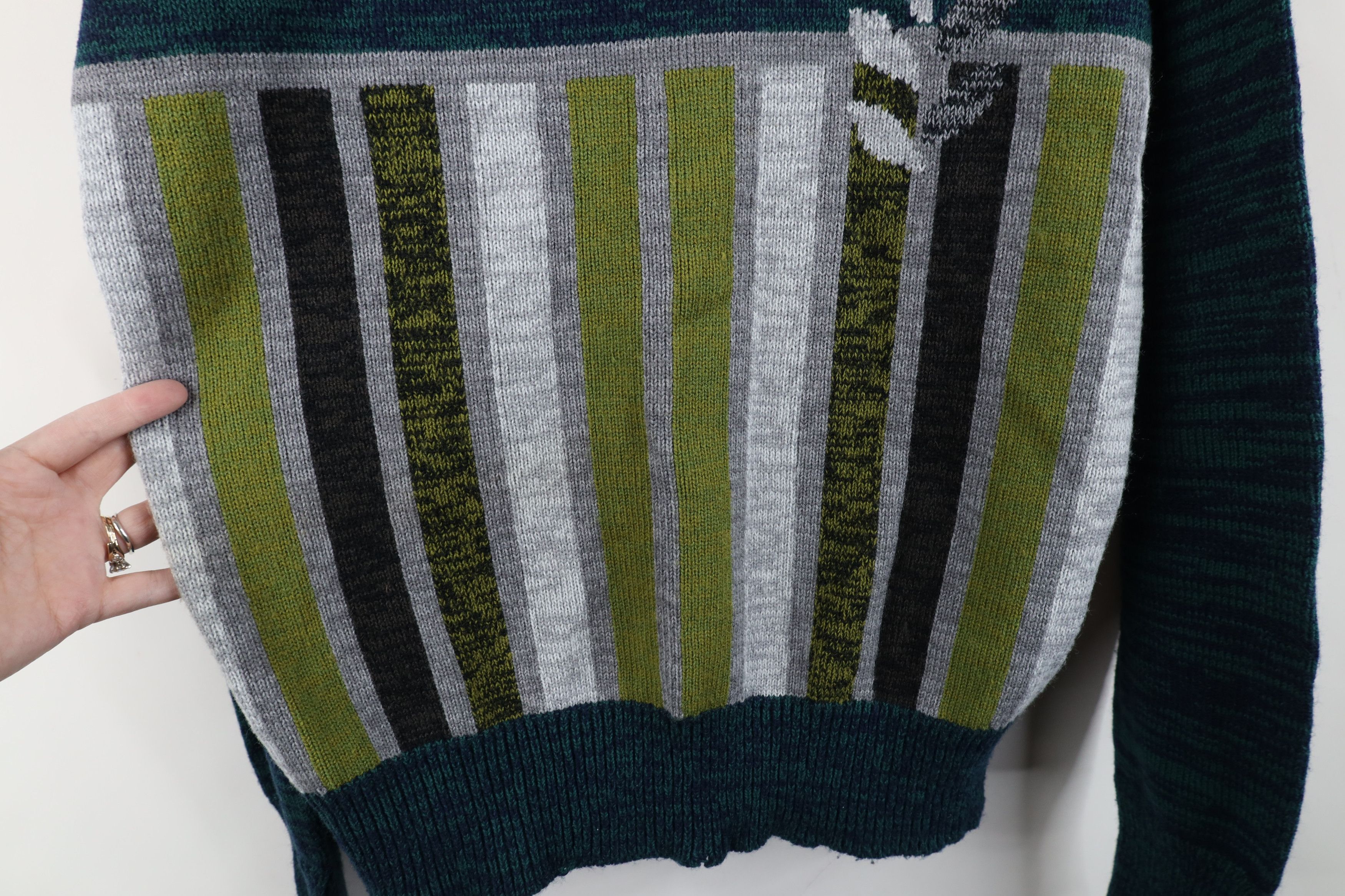 Vintage Vintage 70s Mid Century Modern MCM Leaf Knit V-Neck Sweater Size L / US 10 / IT 46 - 5 Thumbnail