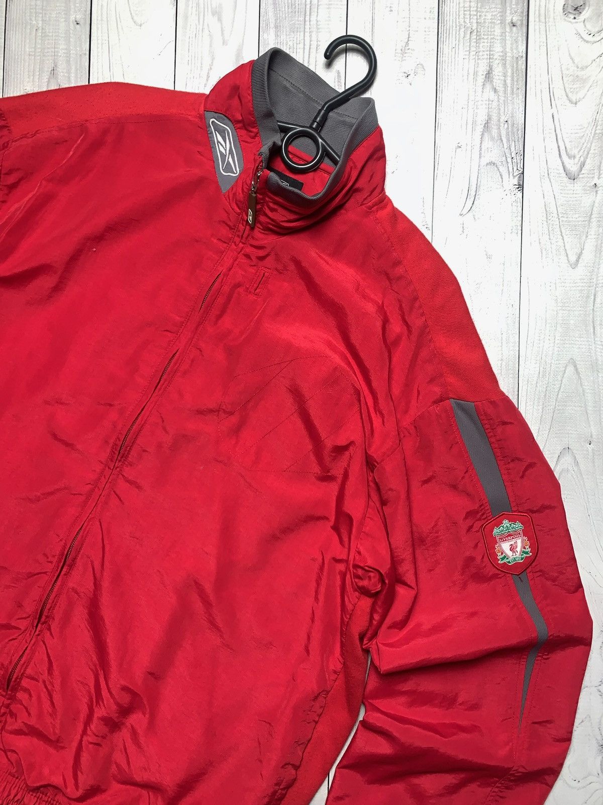 Vintage Vintage Liverpool Reebok soccer jacket size L Size US L / EU 52-54 / 3 - 2 Thumbnail