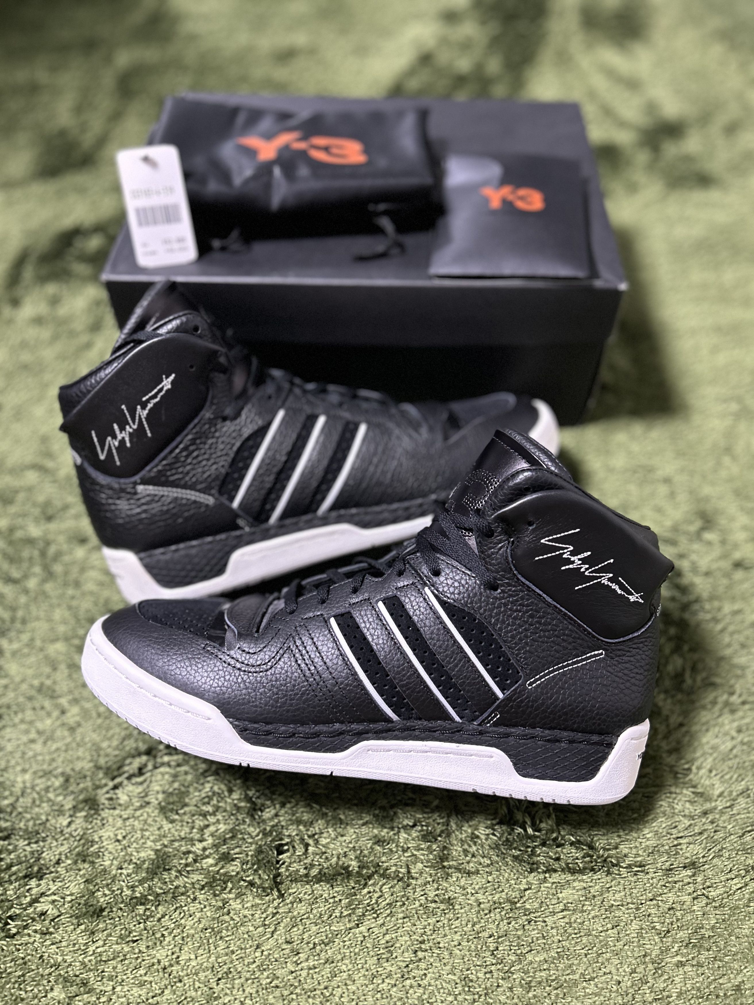Adidas y3 hayworth hotsell