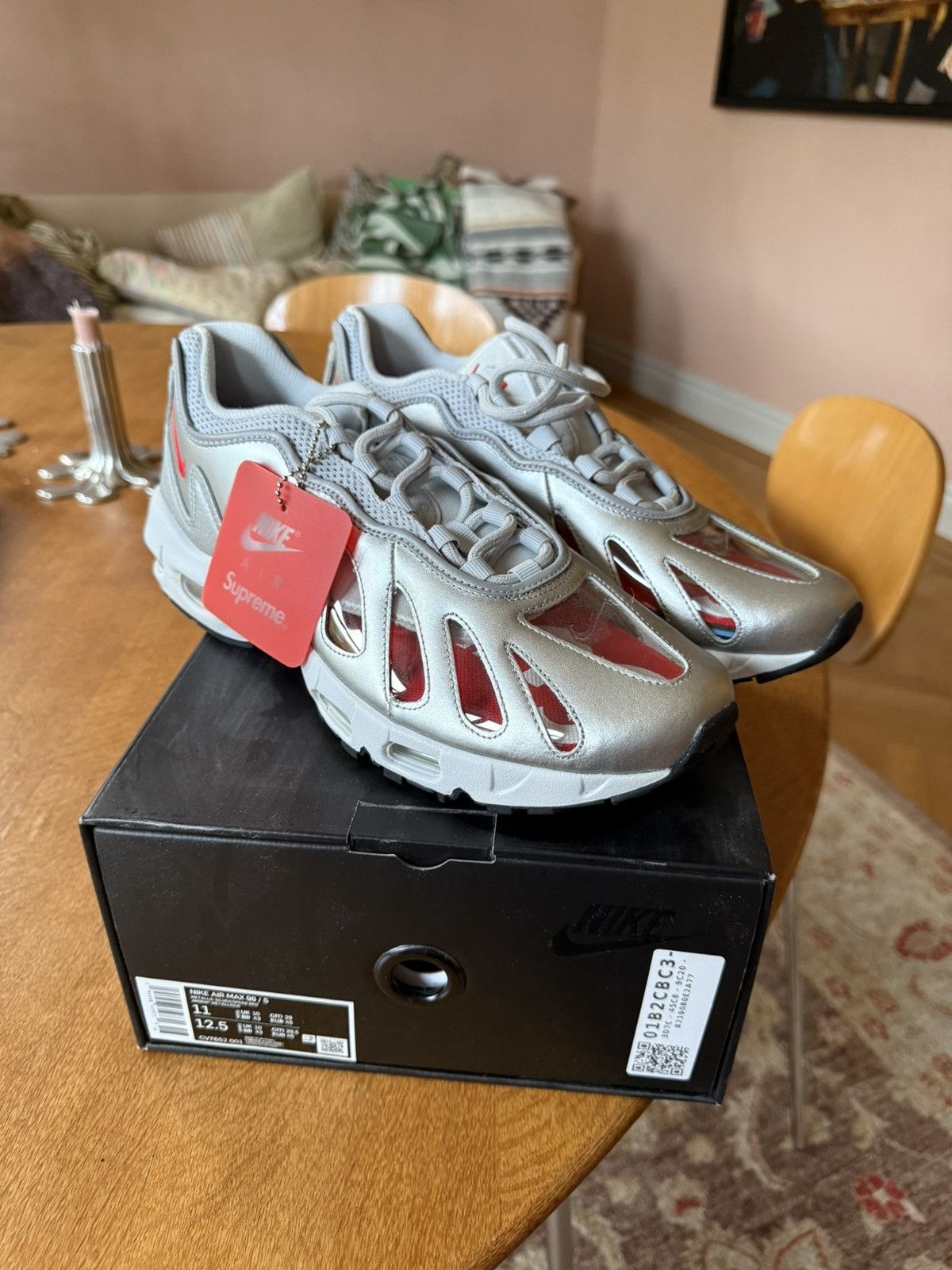 Nike × Supreme Nike Air Max 96/S Metallic Silver/Speed red Size US 11 / EU 44 - 1 Thumbnail