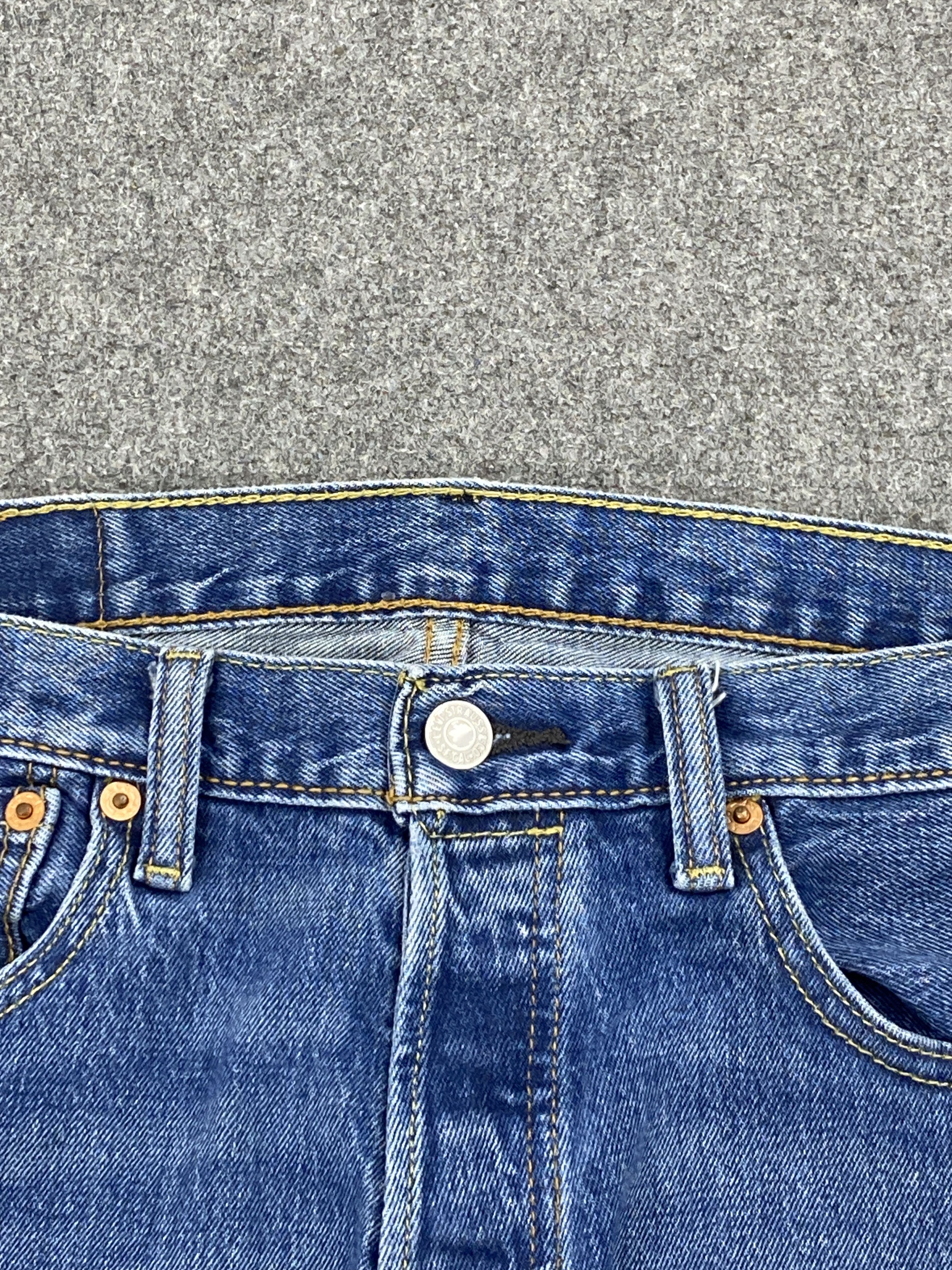 Levi's Vintage Levis 501 Blue Jeans DP2322 Size US 29 - 7 Thumbnail