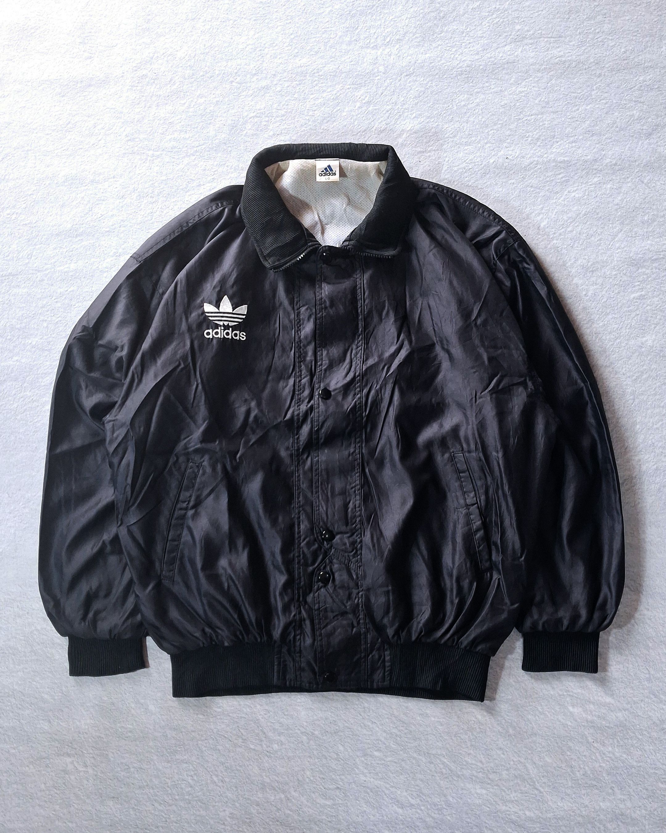 Adidas ADIDAS DESCENTE NYLON JACKET AD 4755 MADE IN JAPAN Size US L / EU 52-54 / 3 - 1 Thumbnail