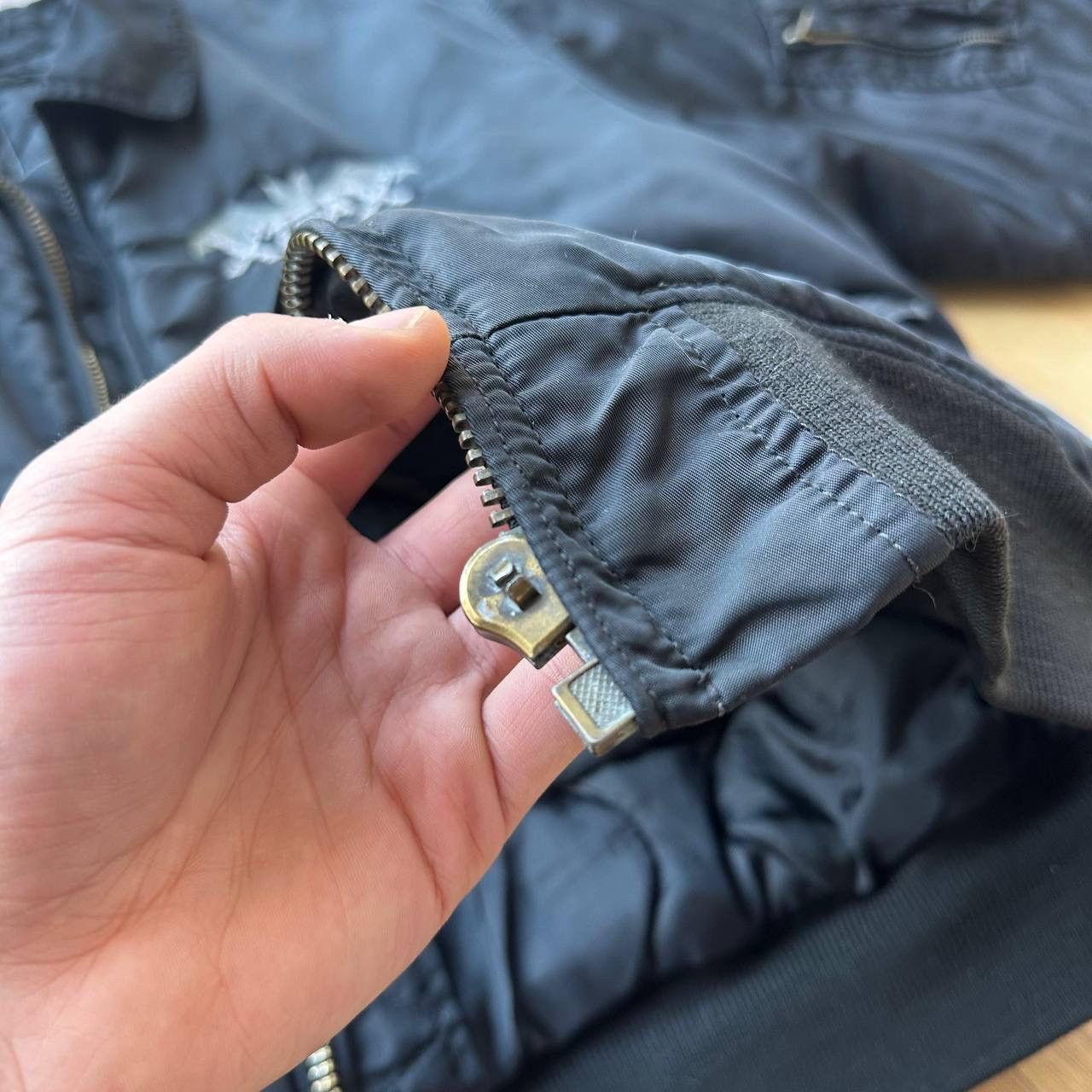 Vintage 90s Vintage CWU-45 Embroidery Bomber Jacket Alpha Style Size US L / EU 52-54 / 3 - 9 Thumbnail