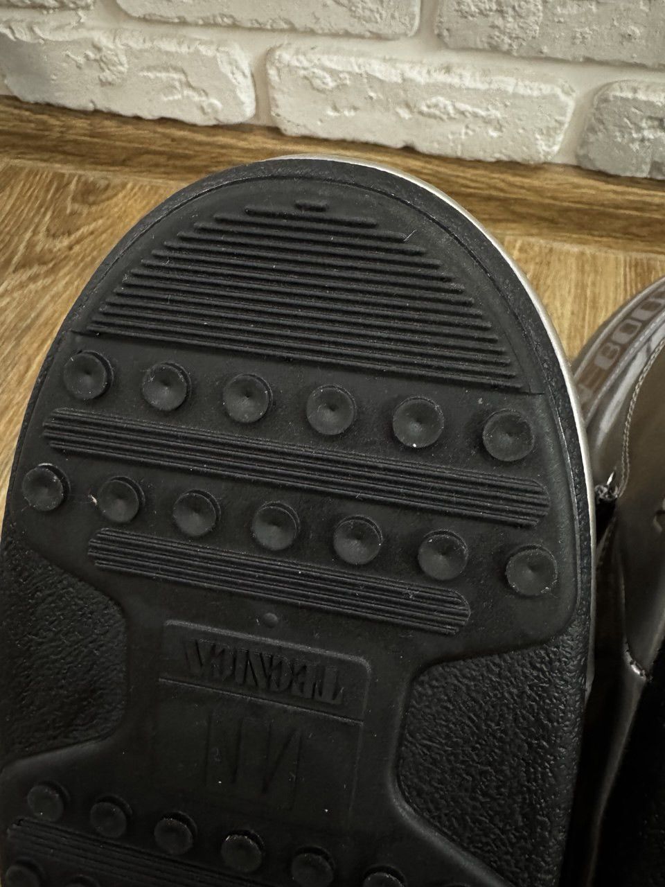 Moon Boot Moon Boot boots winter glance low unisex streetstyle Size US 10 / EU 43 - 15 Thumbnail
