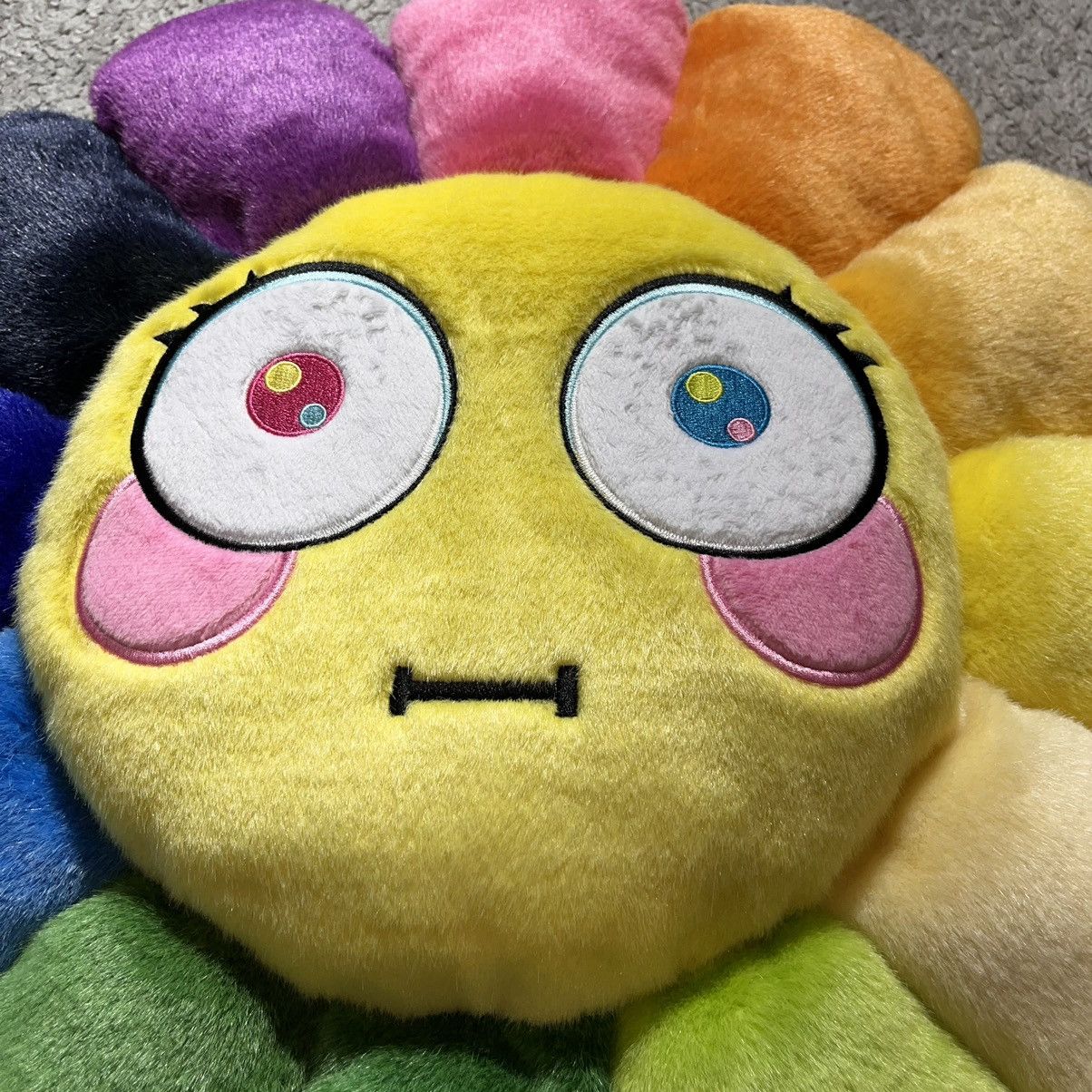 Takashi Murakami Takashi Murakami 60cm Rainbow Emoji Flower cushion pillow Size ONE SIZE - 3 Thumbnail
