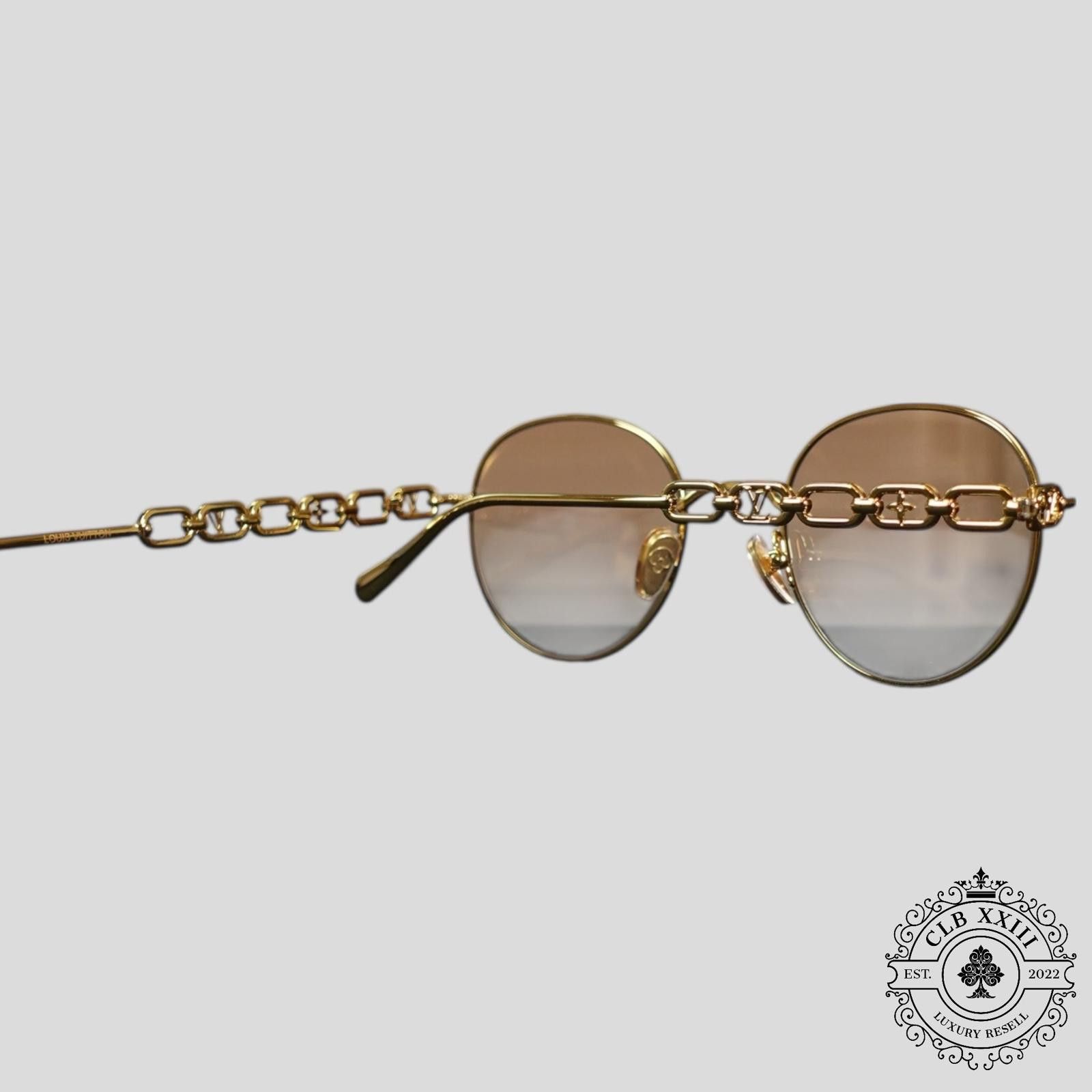 Louis Vuitton Louis Vuitton Chain Glasses in Gold Size ONE SIZE - 4 Thumbnail