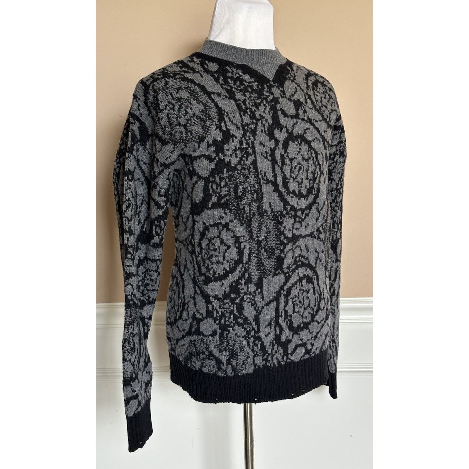 Versace Versace Barocco Wool Knit Sweater Black 40 US 1013400 Size US M / EU 48-50 / 2 - 4 Thumbnail
