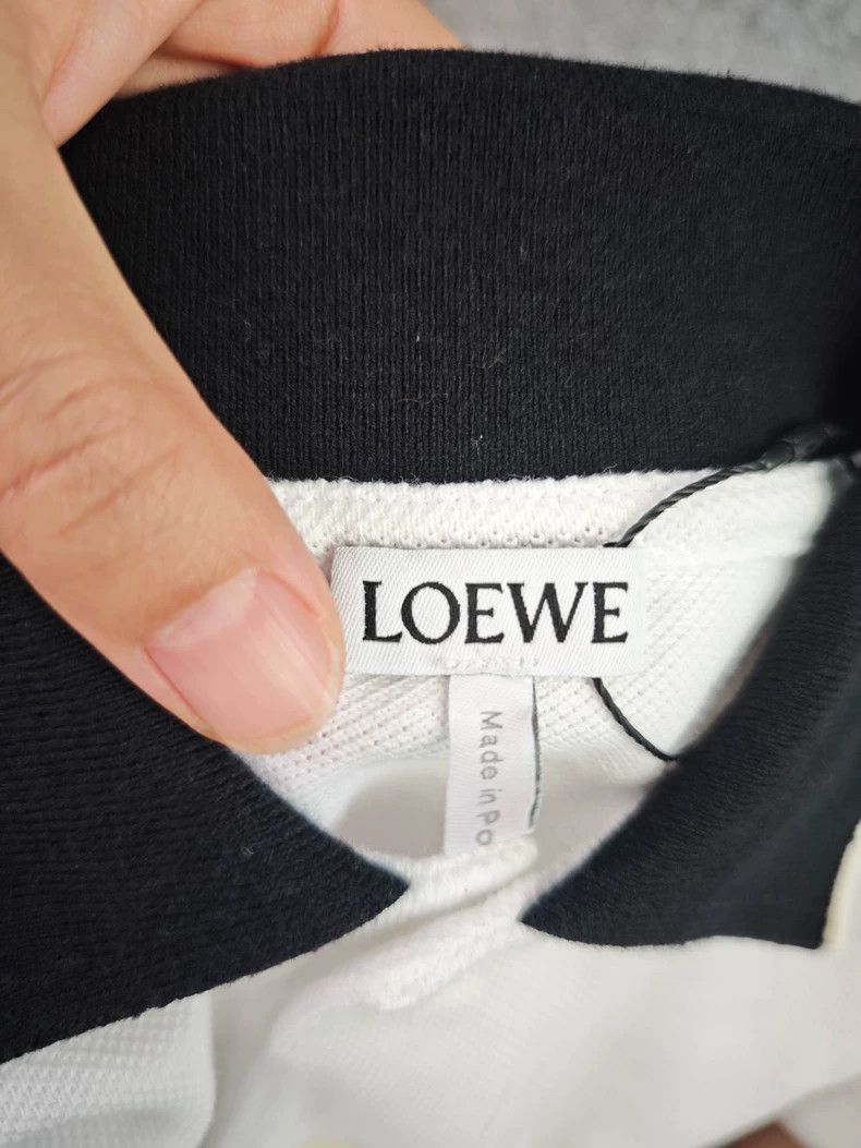 Loewe LOEWE Solid-colored Polo collar short-sleeved polo shirt Size US S / EU 44-46 / 1 - 4 Thumbnail