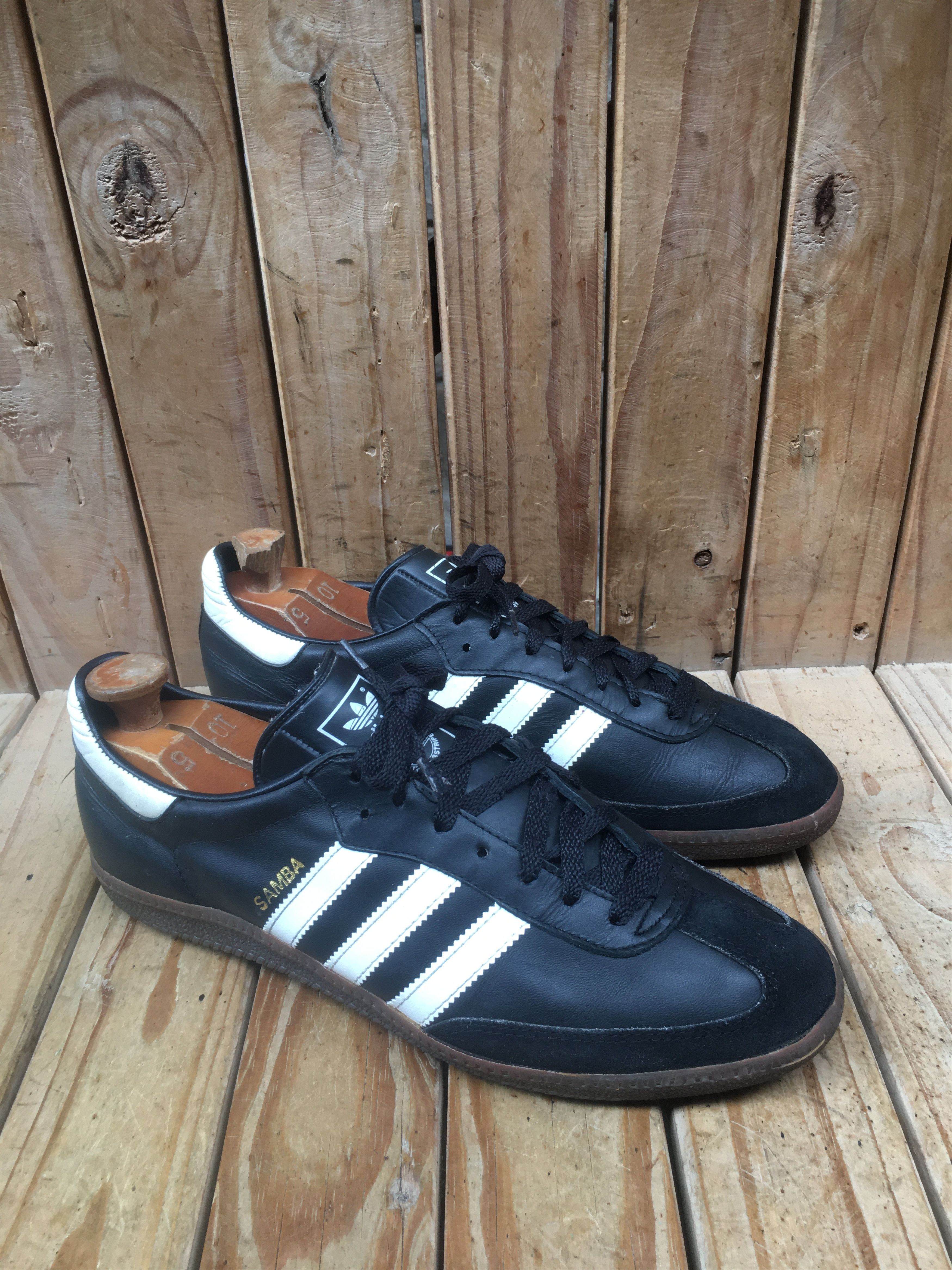 Adidas 90's Adidas Samba stripes SNEAKERS size UK 10.5 USA 11 Size US 11 / EU 44 - 2 Thumbnail